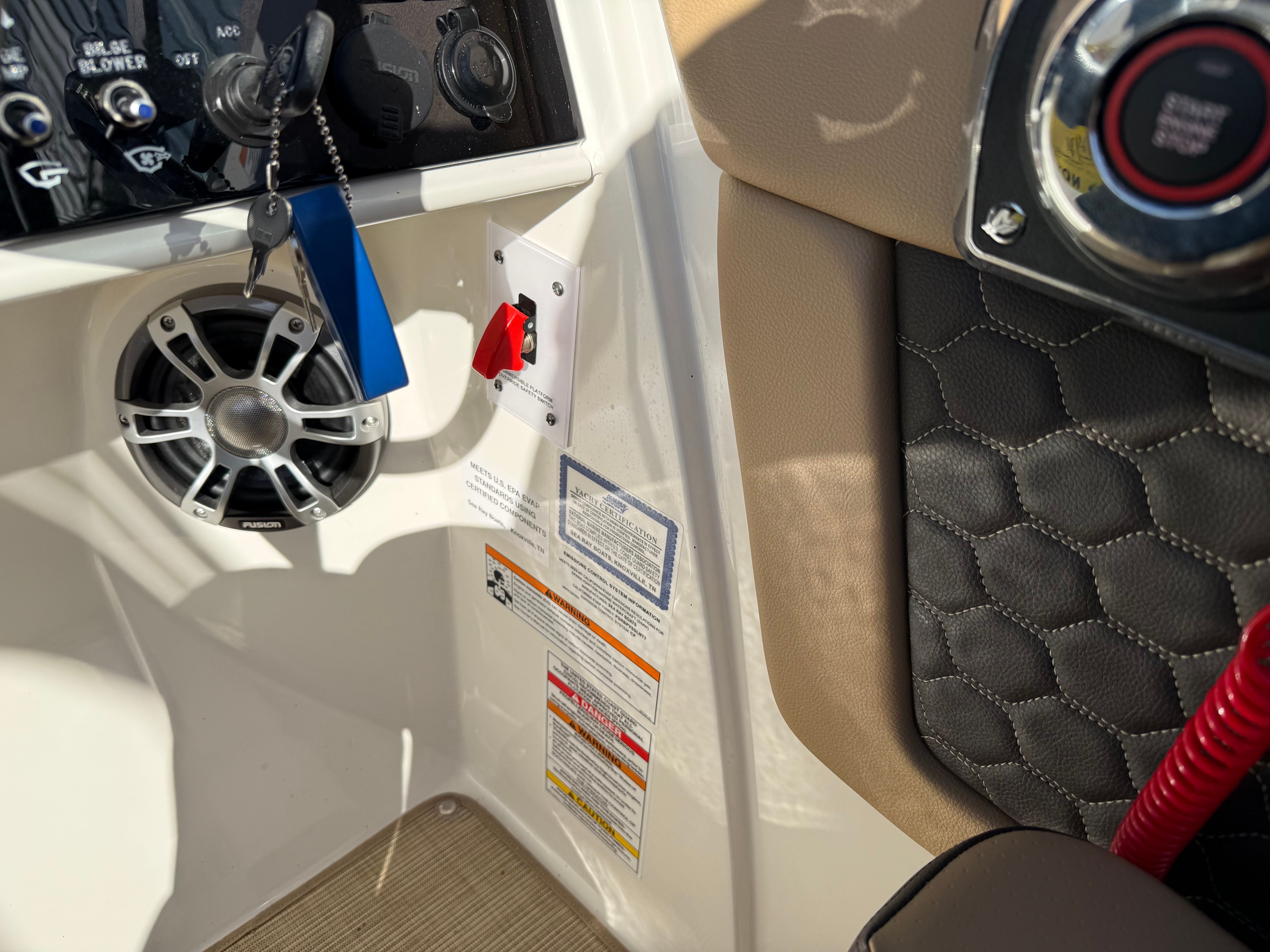 2023 Sea Ray 270 SD Image Thumbnail #32