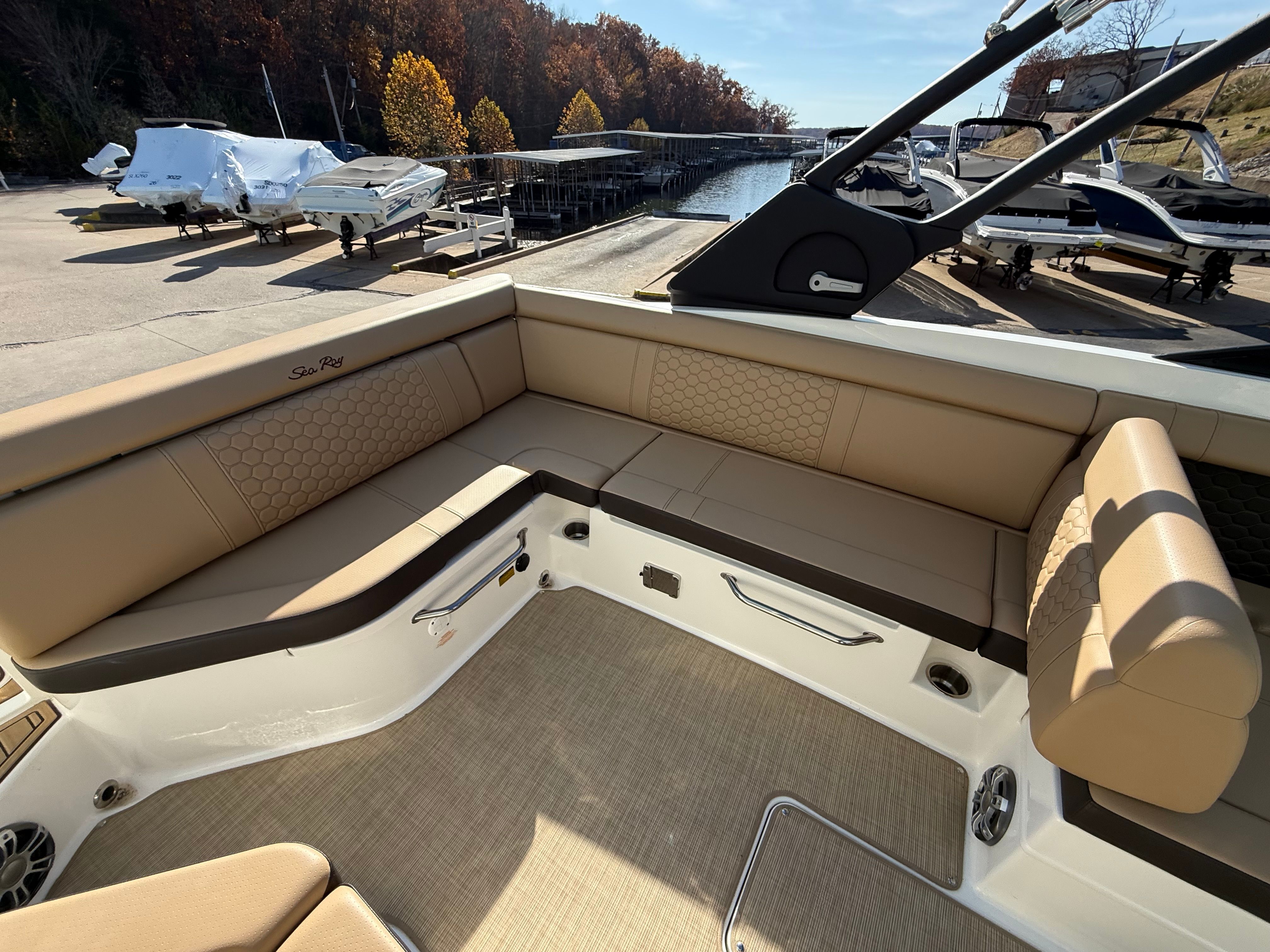 2023 Sea Ray 270 SD Image Thumbnail #41