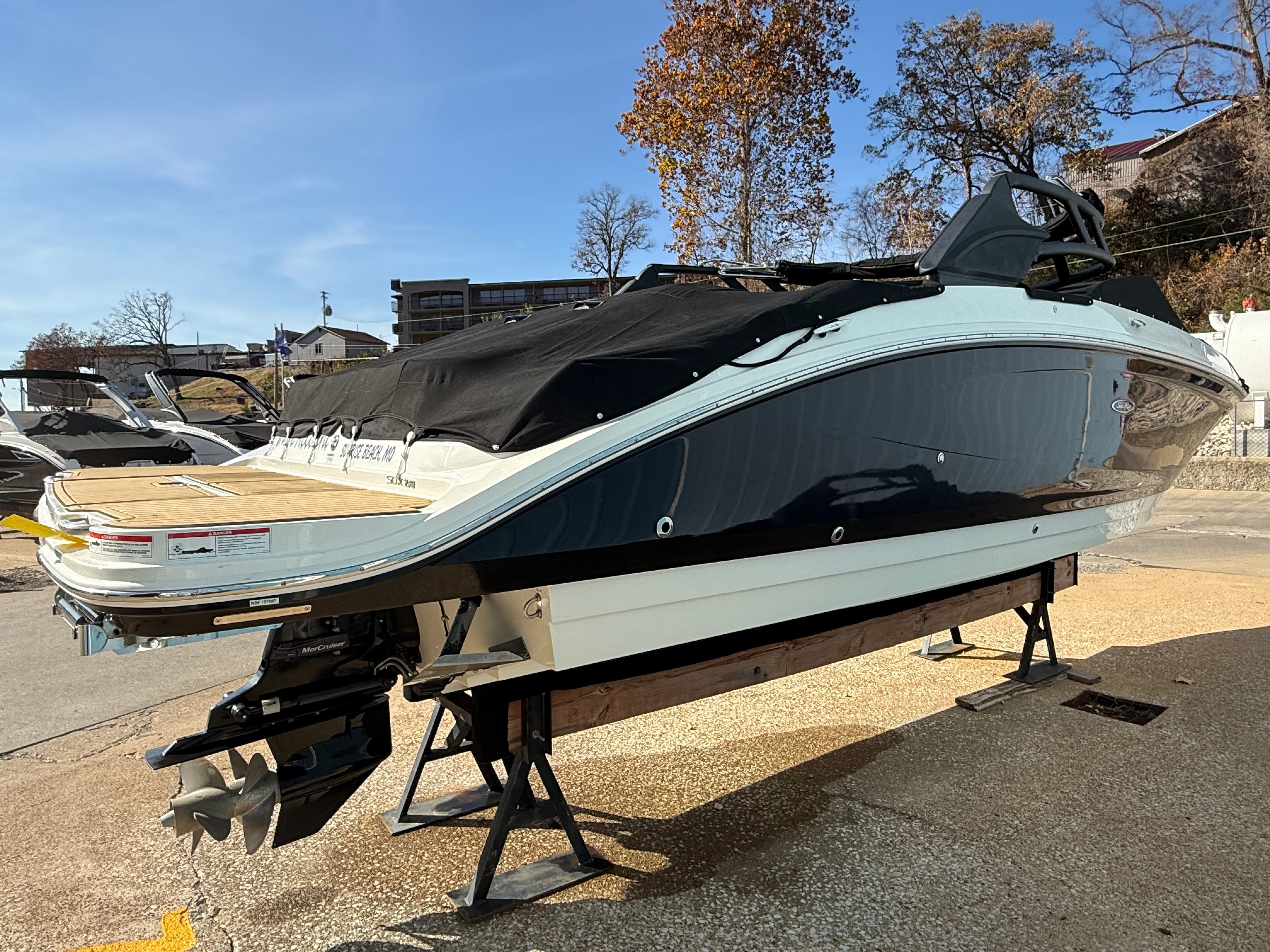 2023 Sea Ray 270 SD Image Thumbnail #9