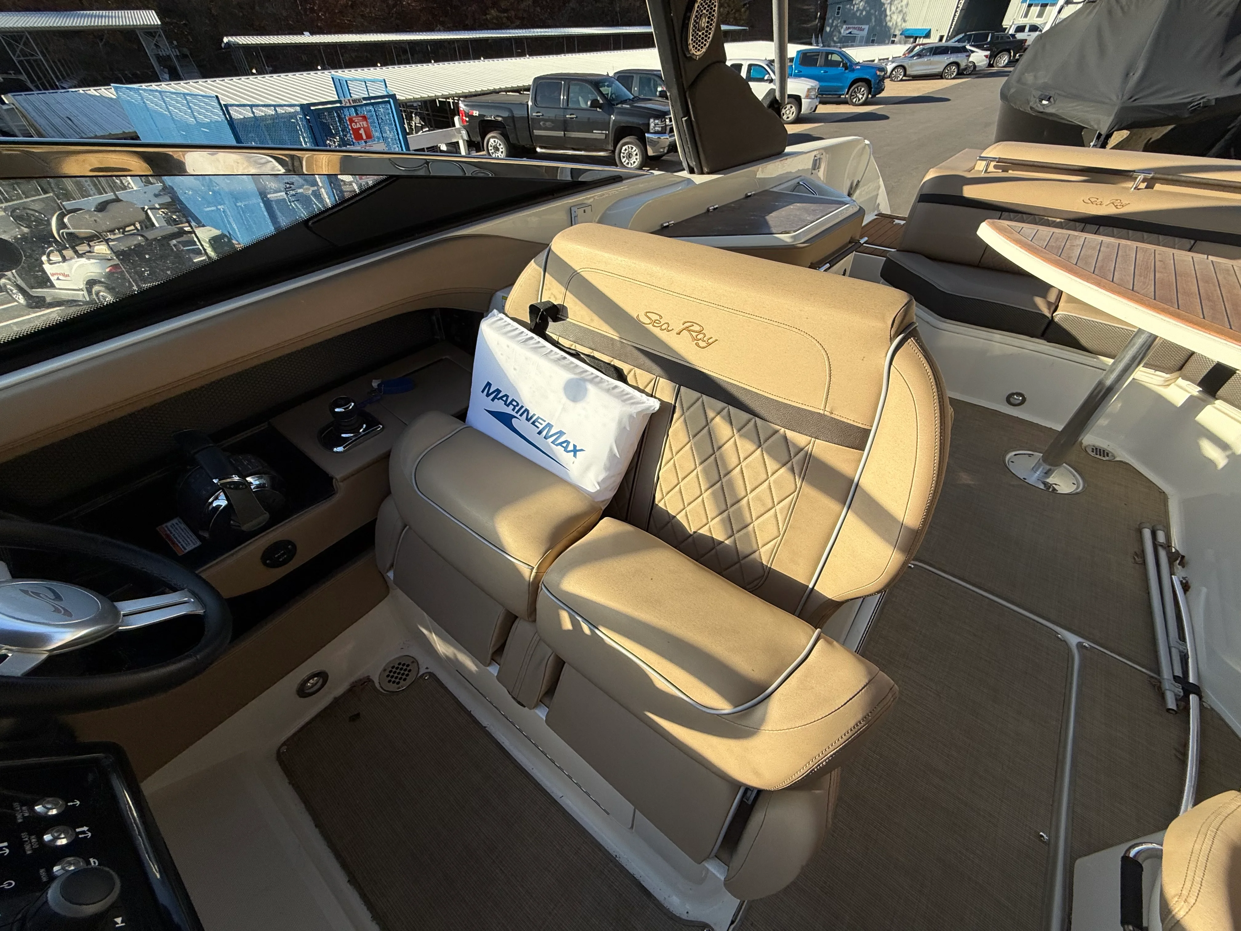 2017 Sea Ray 310 SLX Image Thumbnail #14