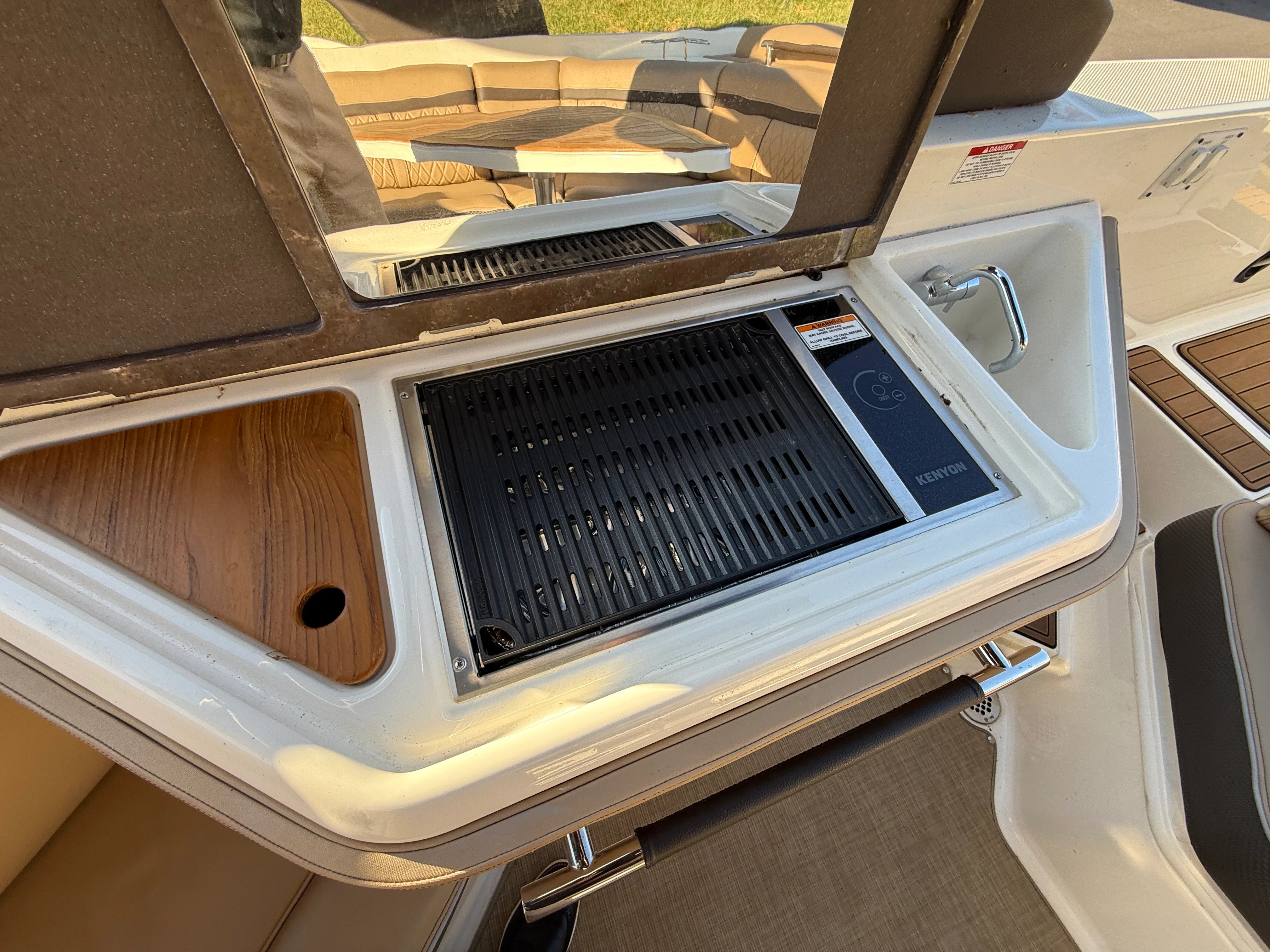 2017 Sea Ray 310 SLX Image Thumbnail #26