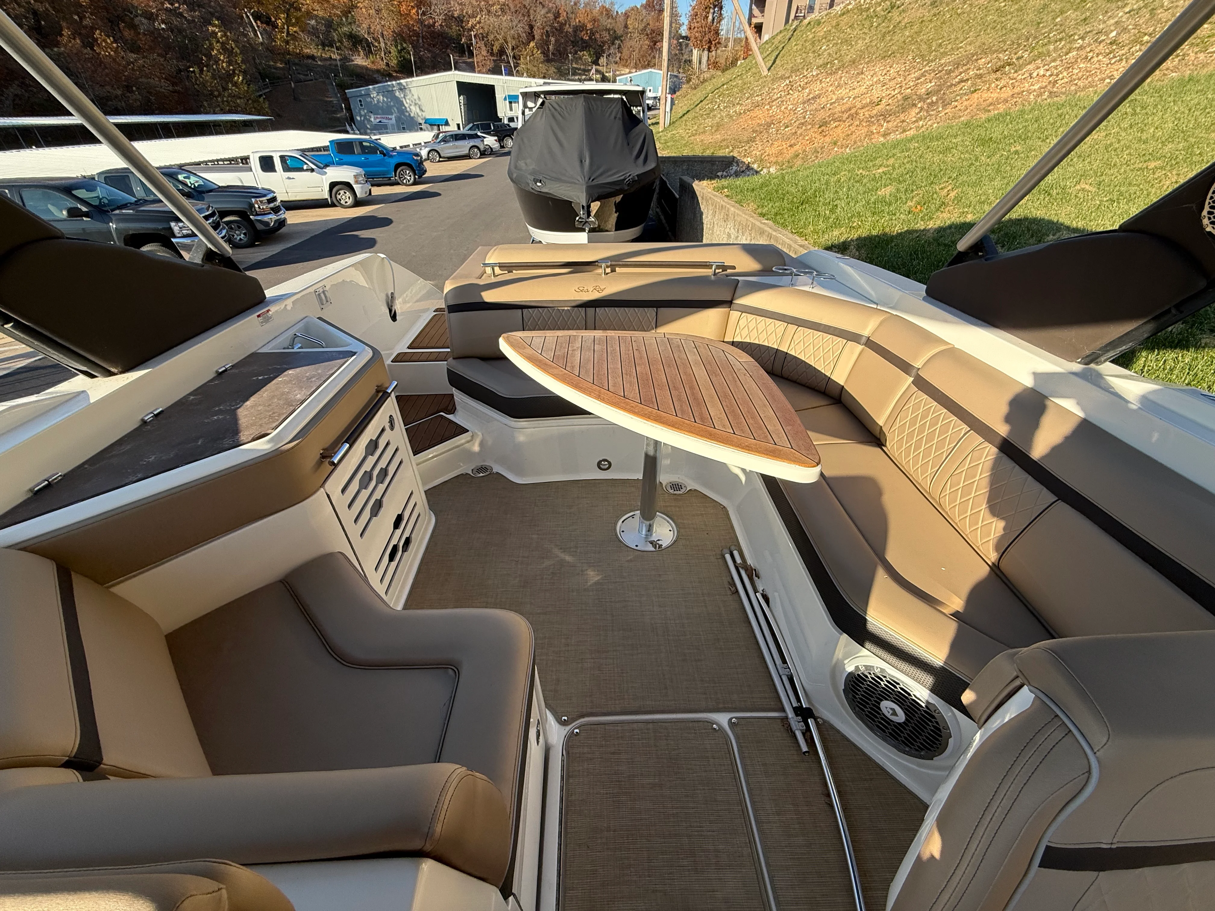 2017 Sea Ray 310 SLX Image Thumbnail #20