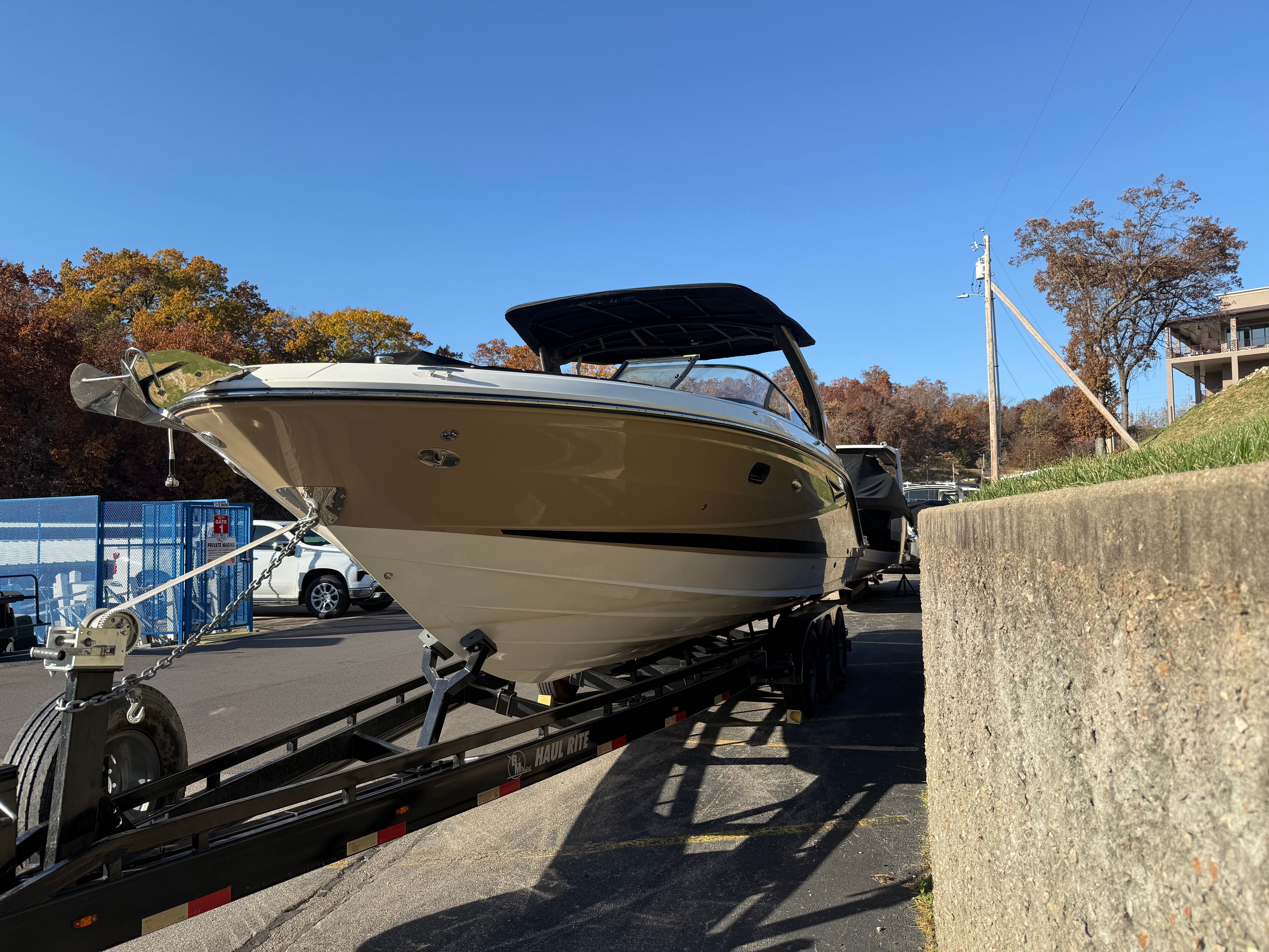 2017 Sea Ray 310 SLX Image Thumbnail #3