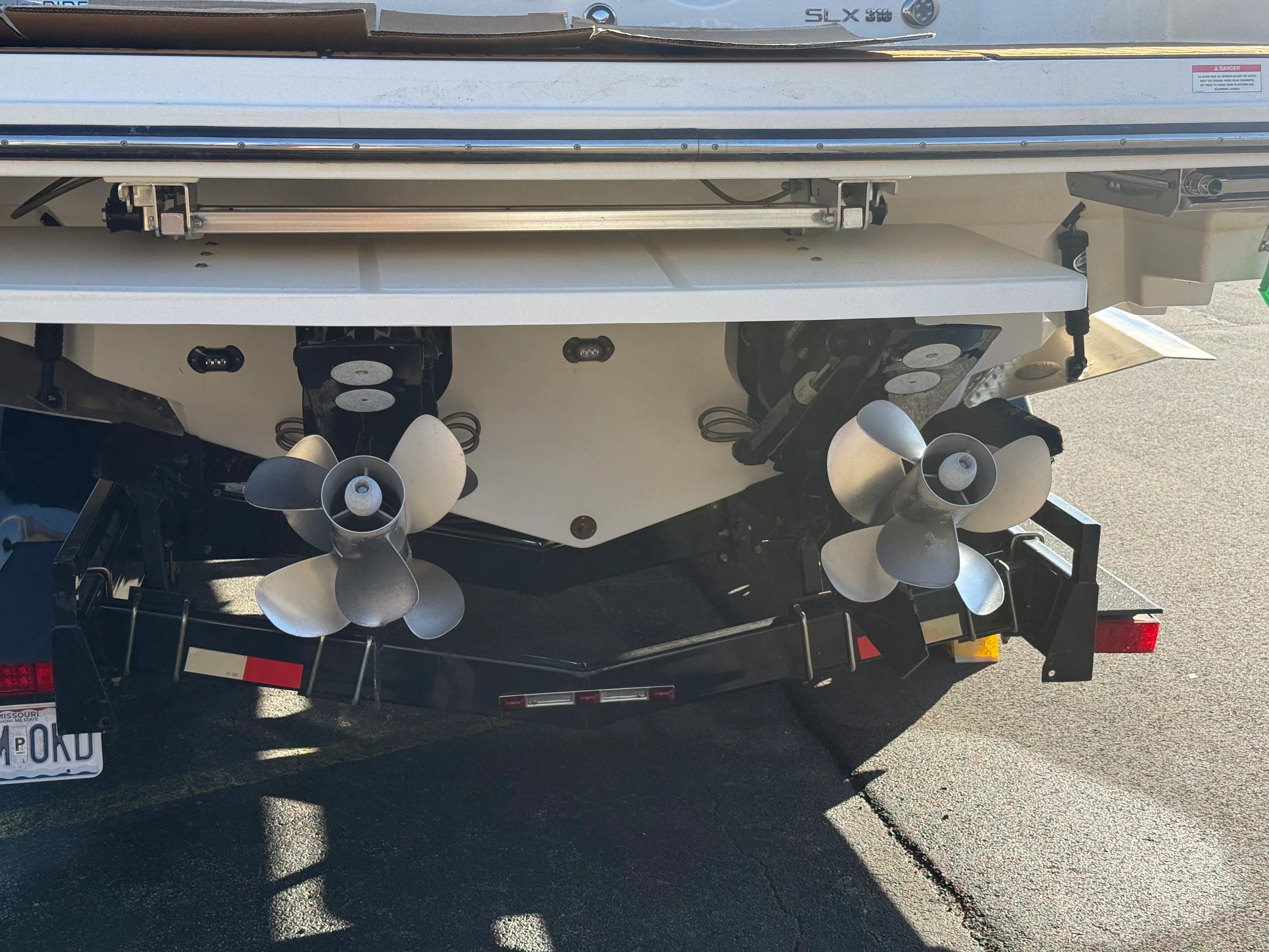 2017 Sea Ray 310 SLX Image Thumbnail #6