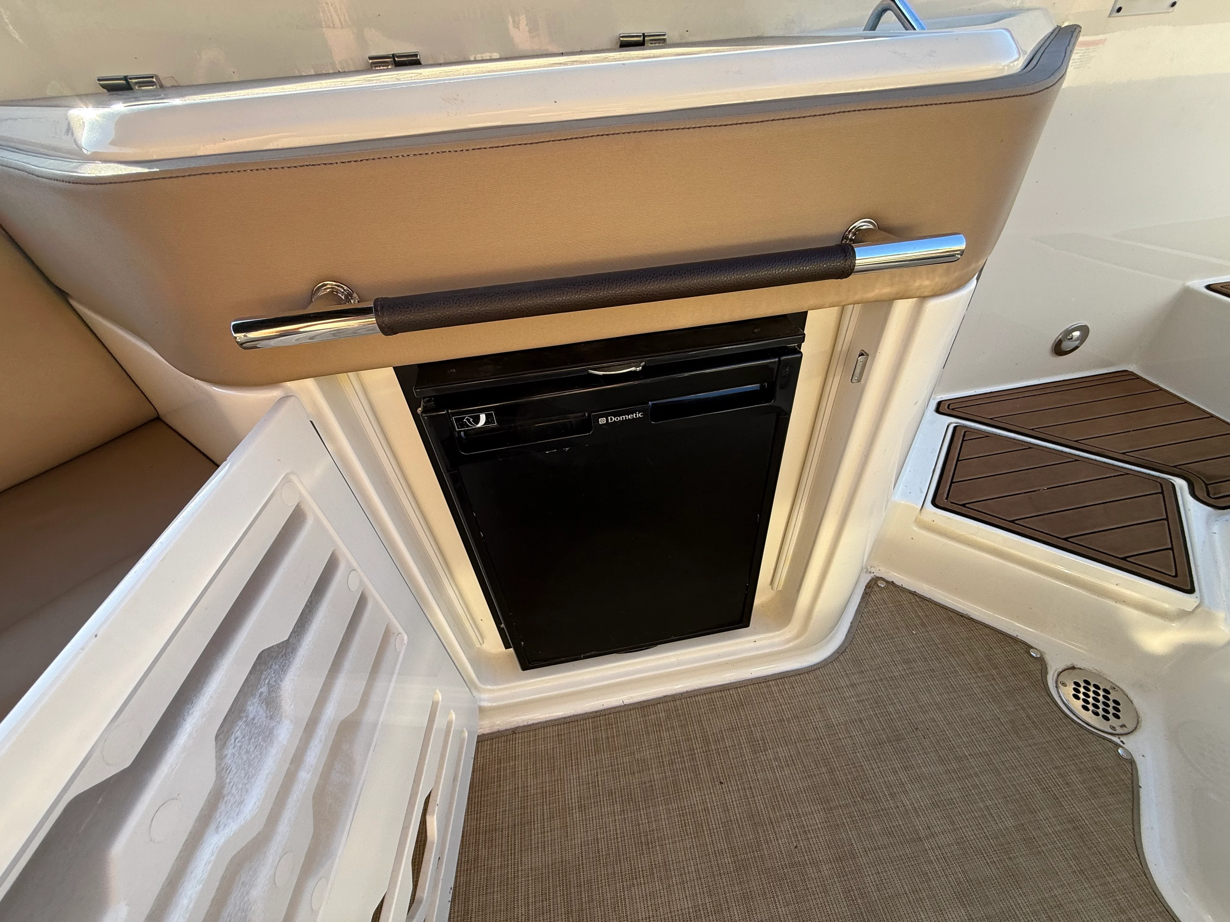 2017 Sea Ray 310 SLX Image Thumbnail #27