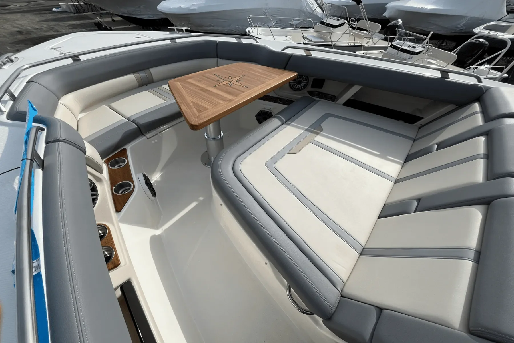 2025 Boston Whaler 350 REALM Image Thumbnail #36