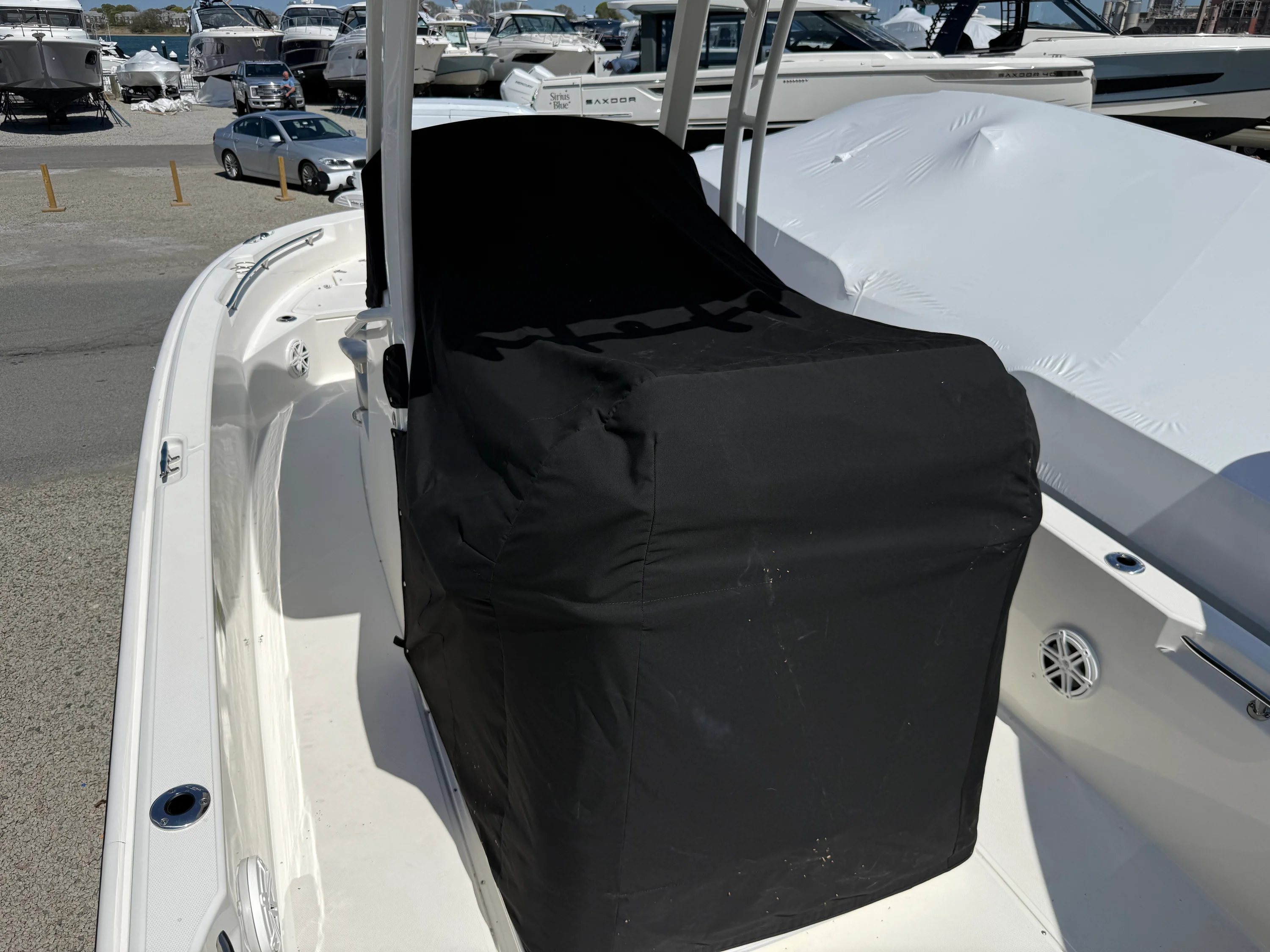 2023 Boston Whaler 220 DAUNTLESS Image Thumbnail #27