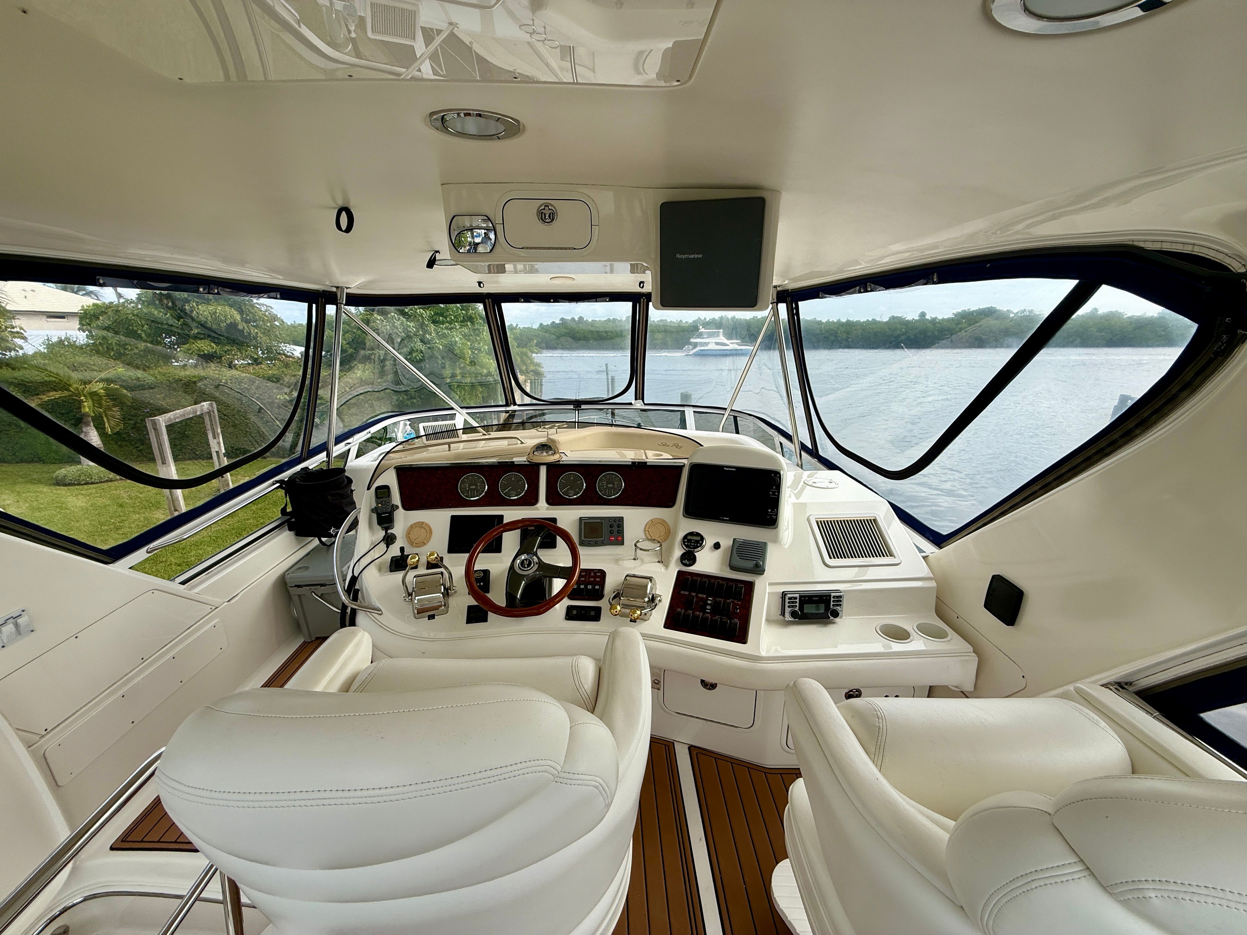 2004 Sea Ray 48 Sedan Bridge Image Thumbnail #19
