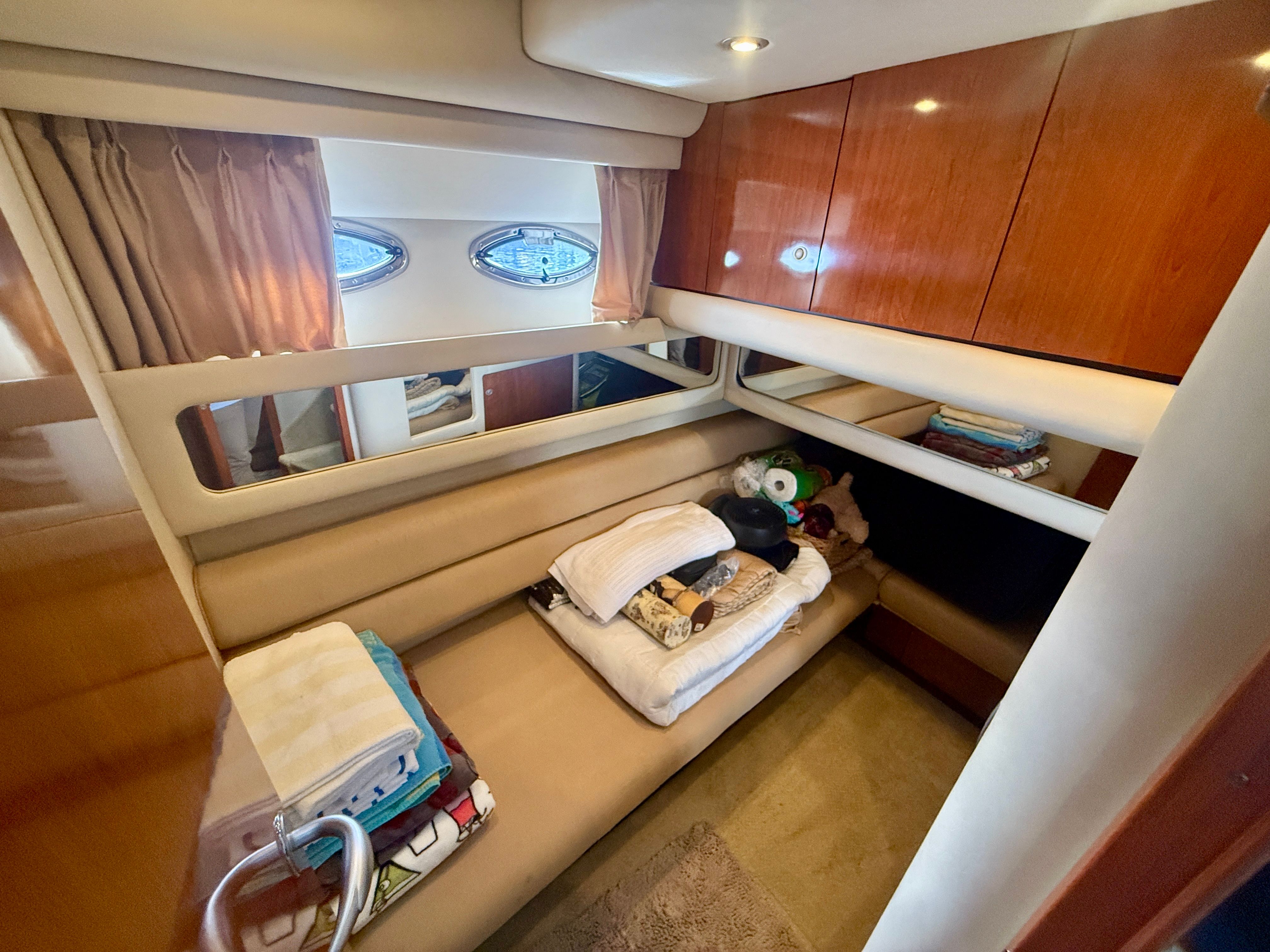 2004 Sea Ray 48 Sedan Bridge Image Thumbnail #14