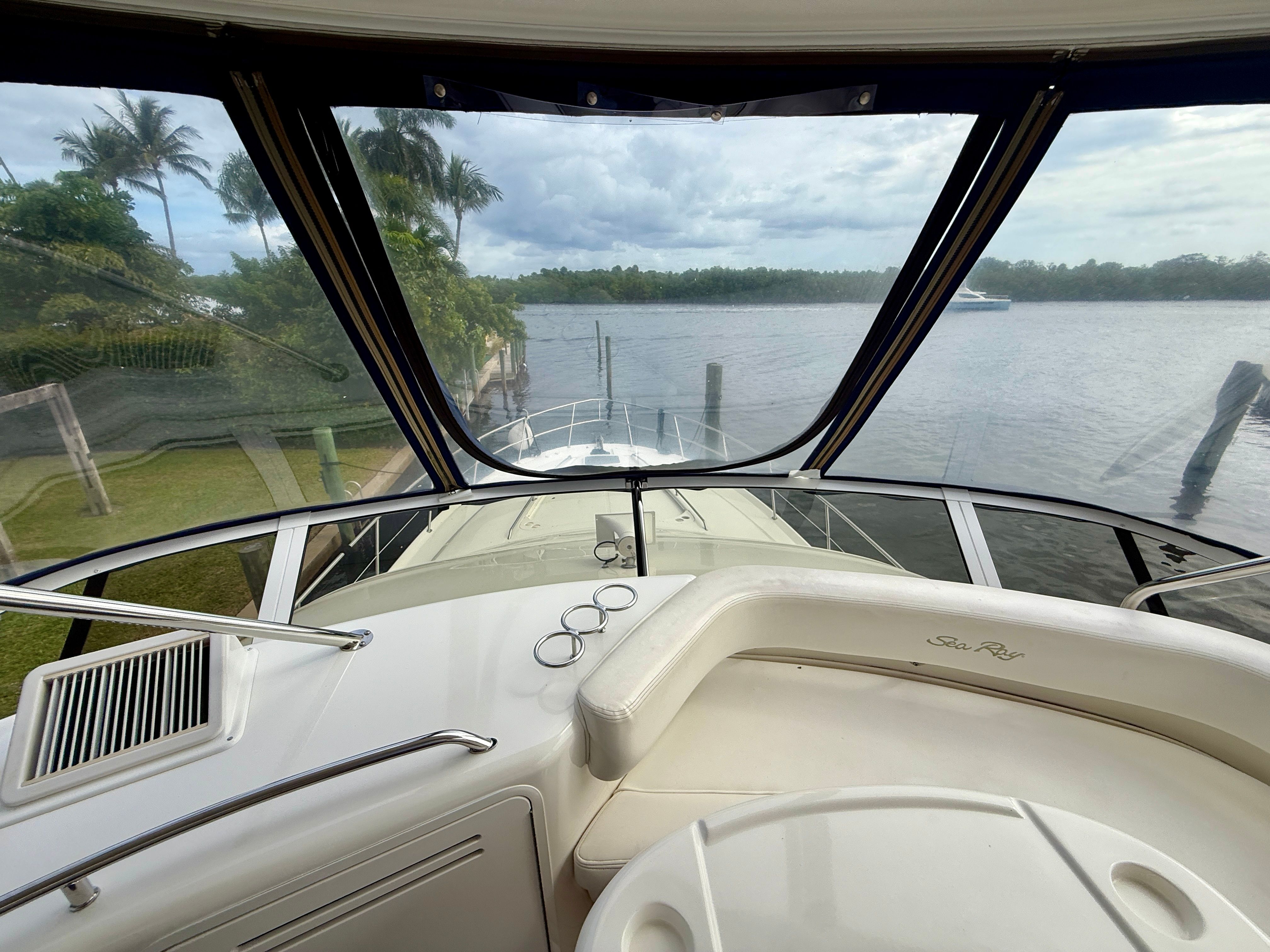 2004 Sea Ray 48 Sedan Bridge Image Thumbnail #22