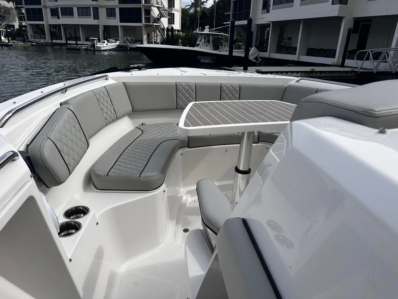 2024 Pursuit 358 SPORT Image Thumbnail #11