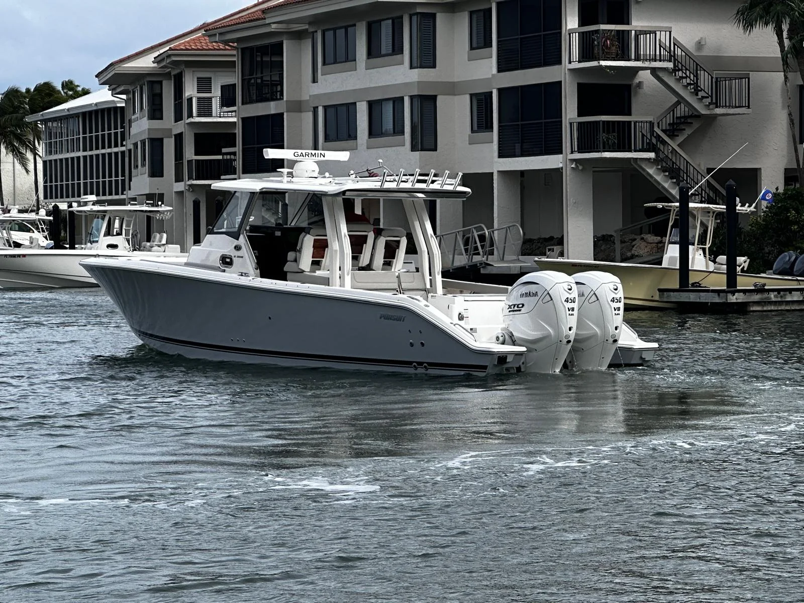 2024 Pursuit 358 SPORT Image Thumbnail #4