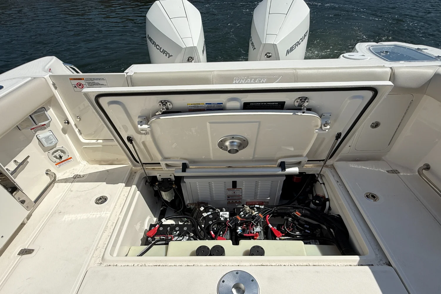 2026 Boston Whaler 285 Conquest Image Thumbnail #9