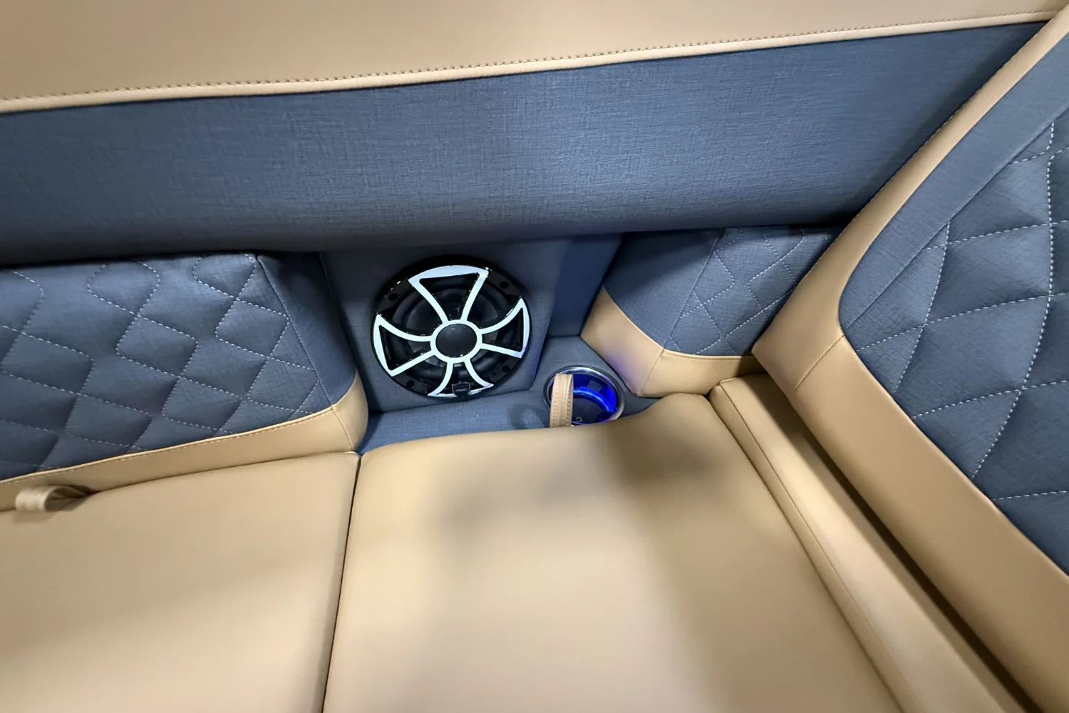 2026 Harris Sunliner 230 Image Thumbnail #11