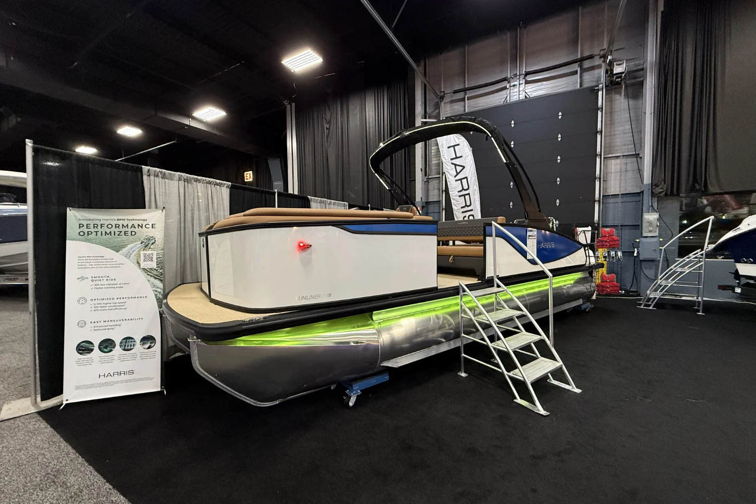 2026 Harris Sunliner 230 Image Thumbnail #0