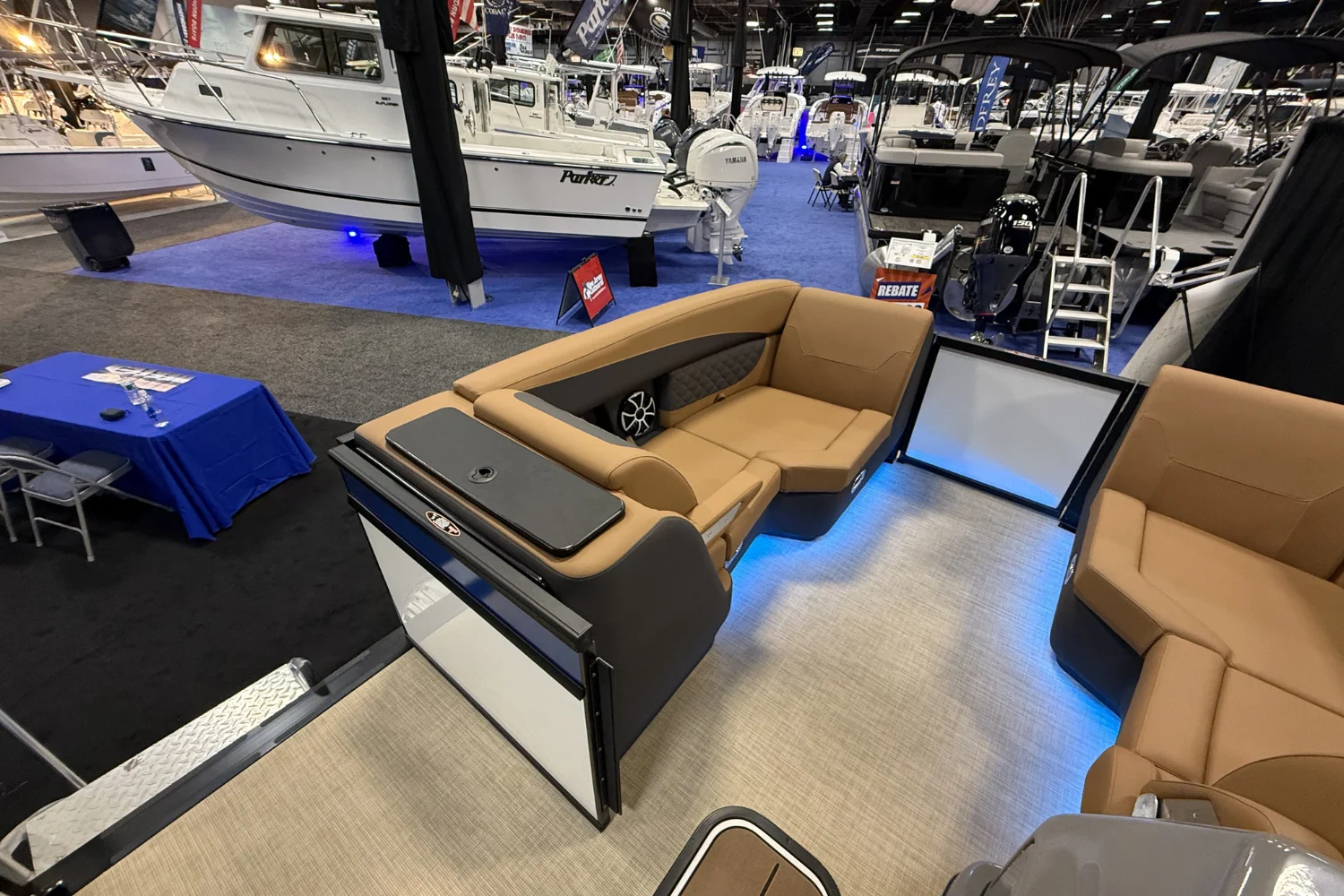 2026 Harris Sunliner 230 Image Thumbnail #6