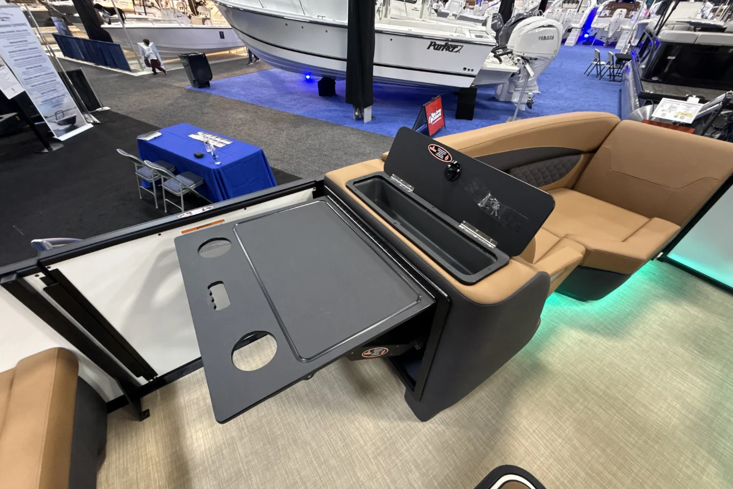 2026 Harris Sunliner 230 Image Thumbnail #25