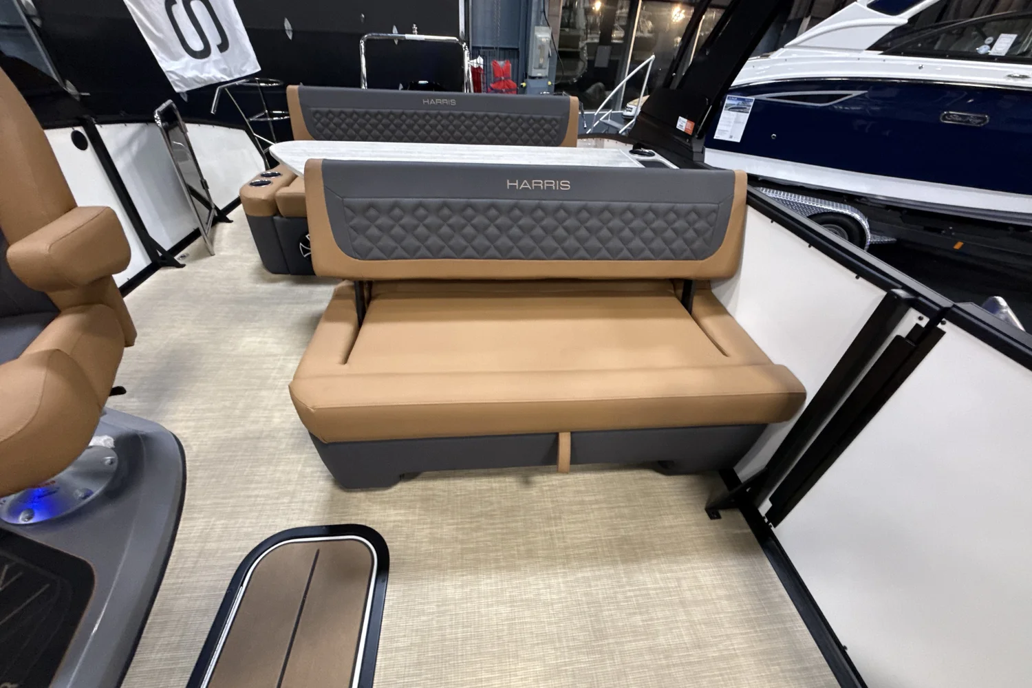 2026 Harris Sunliner 230 Image Thumbnail #30