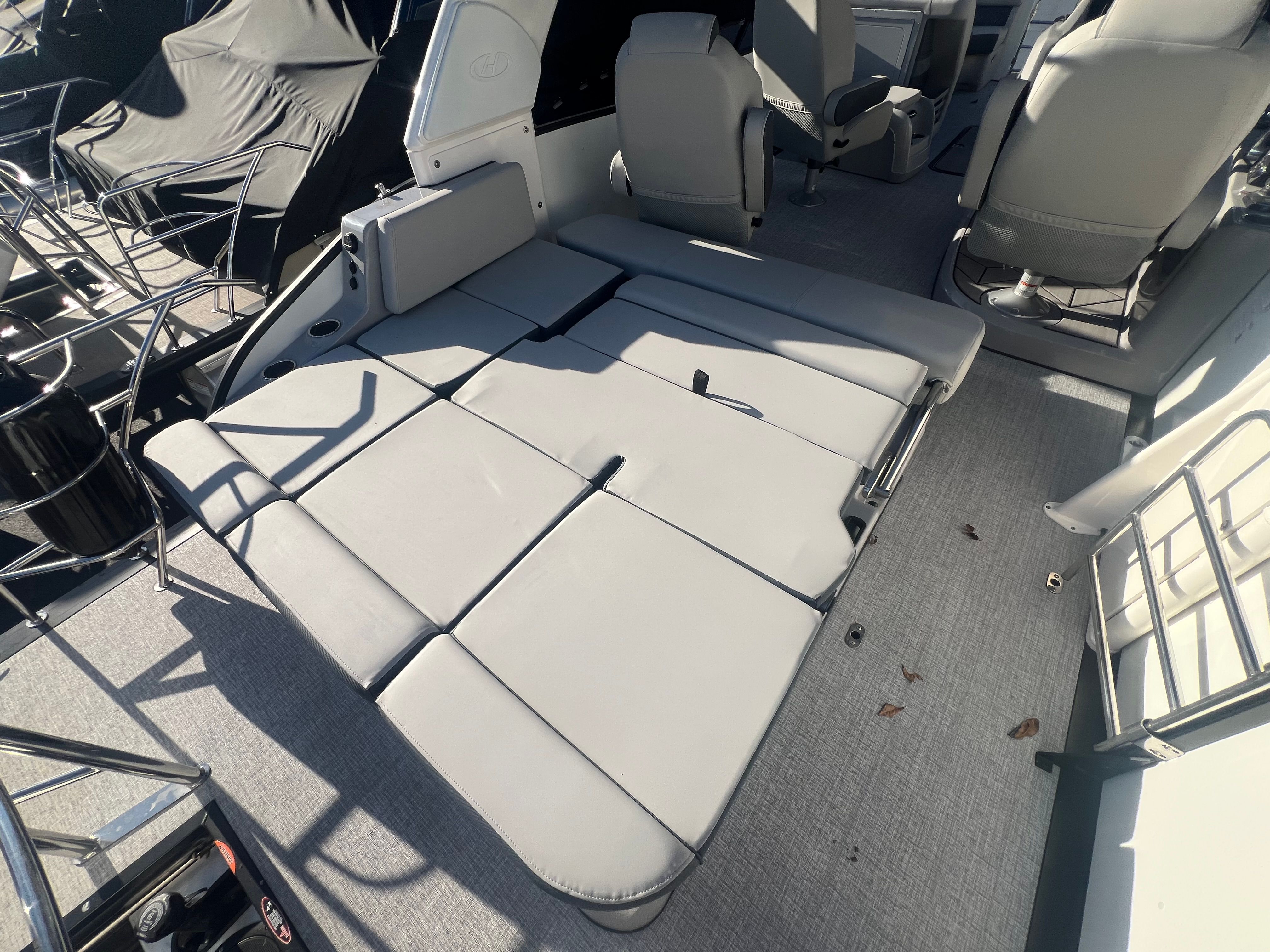 2025 Harris 270 GM Image Thumbnail #18