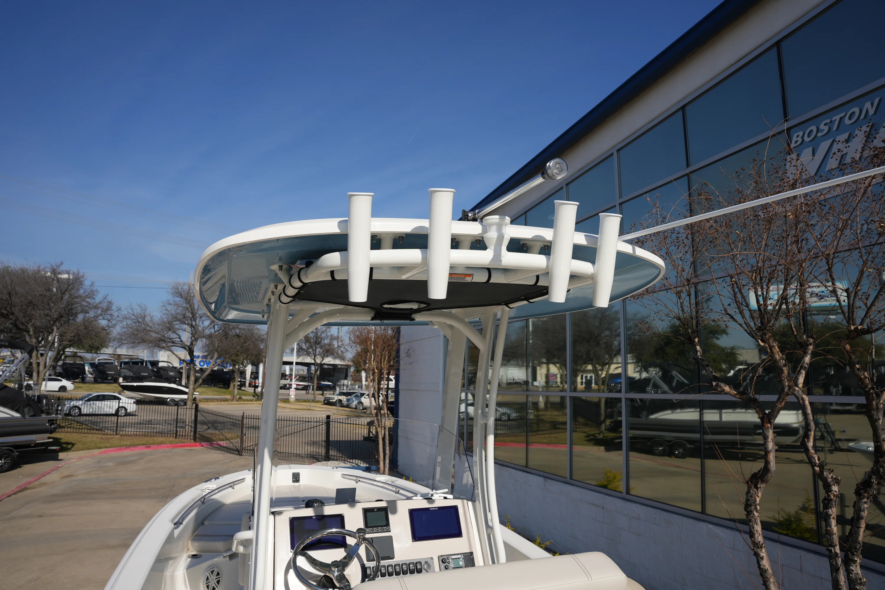 2026 Boston Whaler 250 Dauntless Image Thumbnail #13