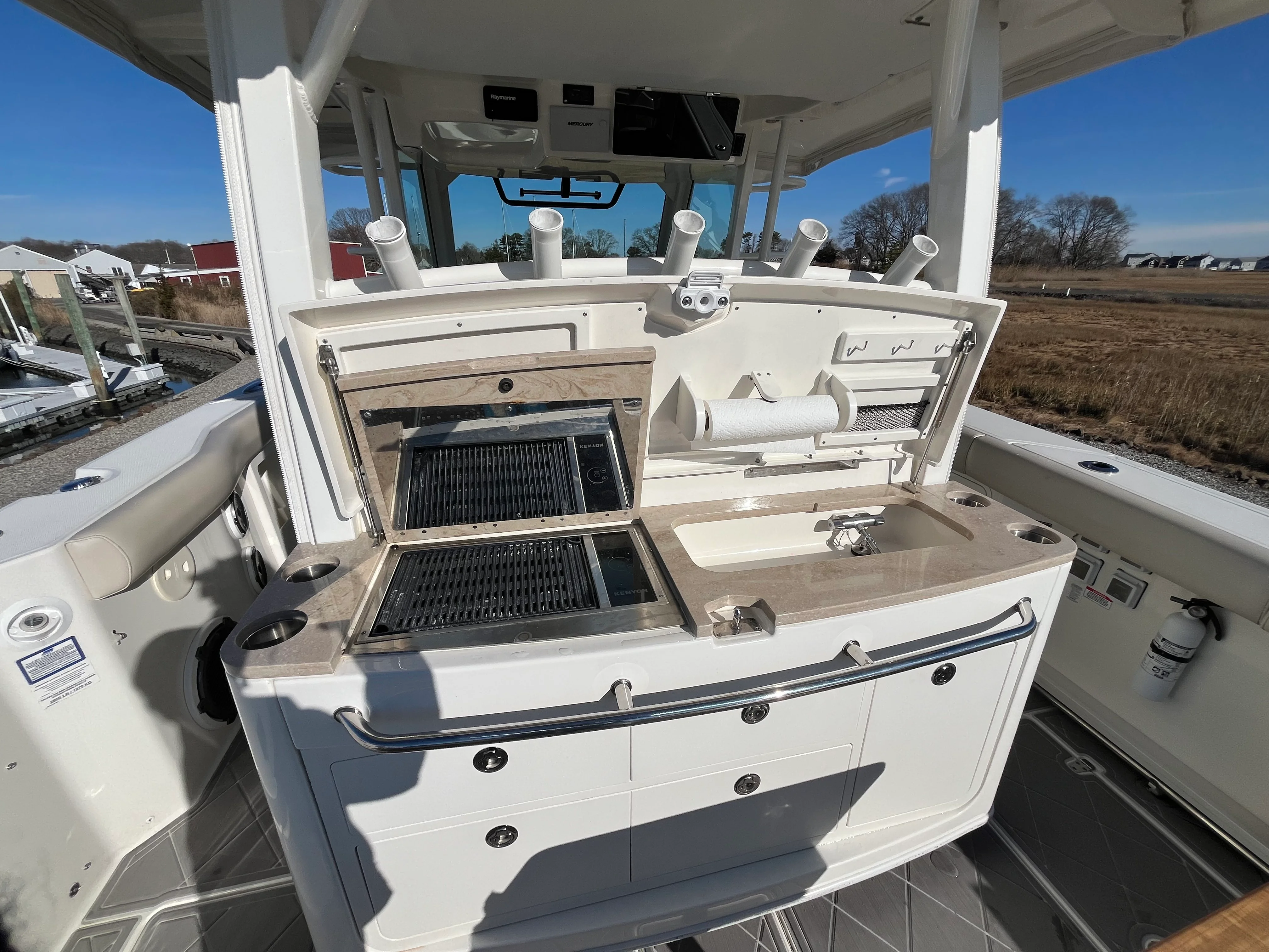 2021 Boston Whaler 380 Outrage Image Thumbnail #19
