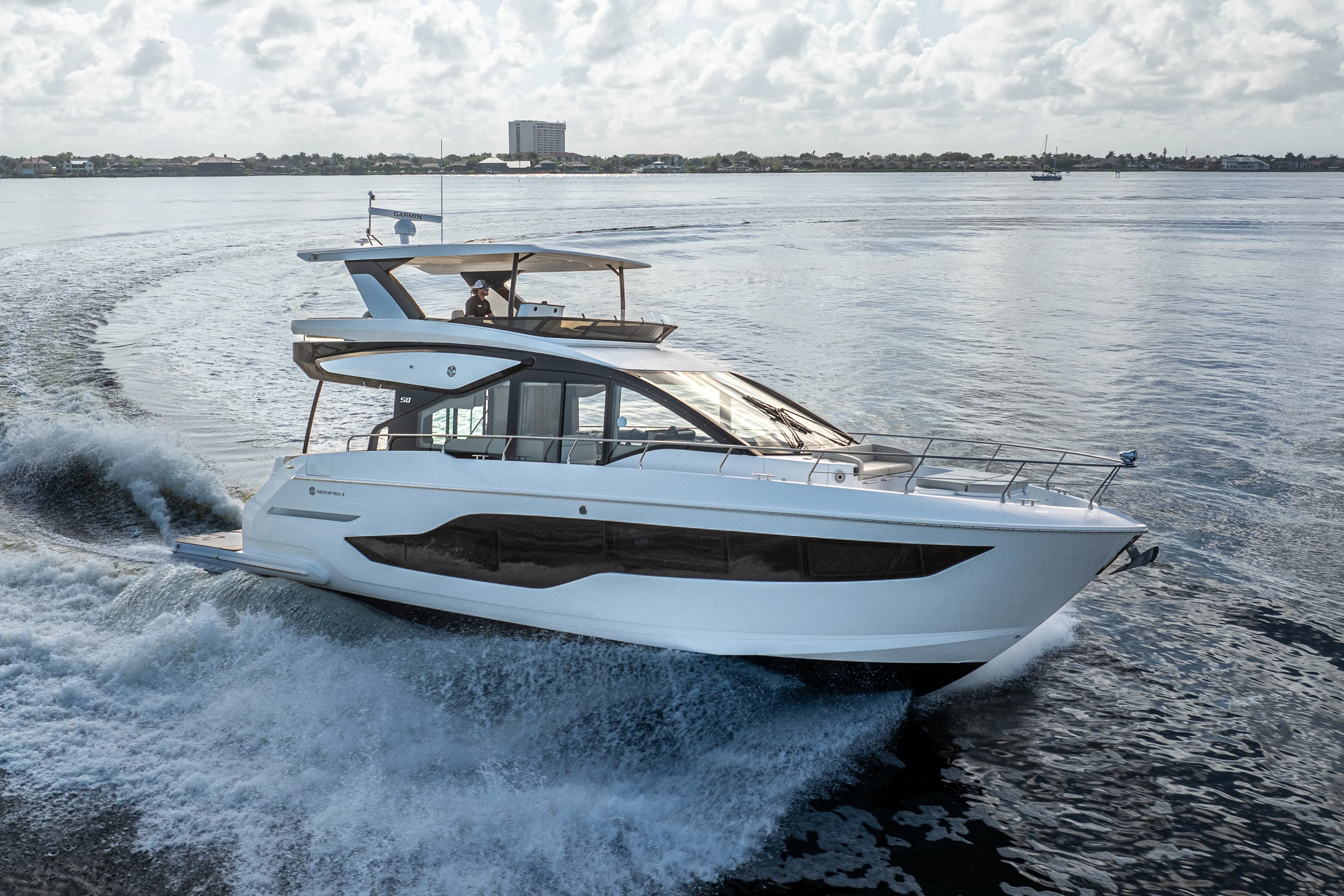 2026 Cruisers Yachts
                                                             50 FLY Image Thumbnail #5