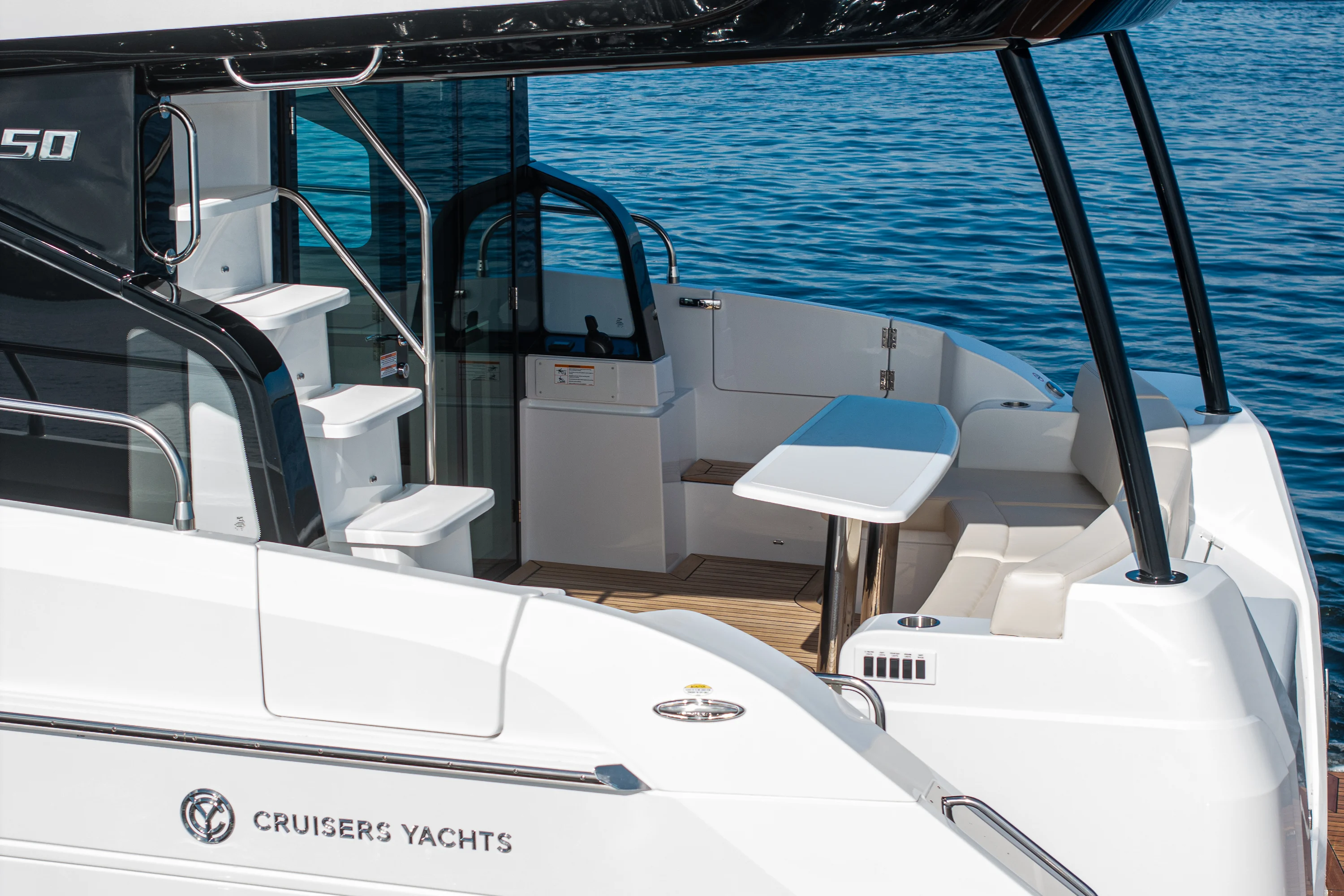 2026 Cruisers Yachts
                                                             50 FLY Image Thumbnail #13