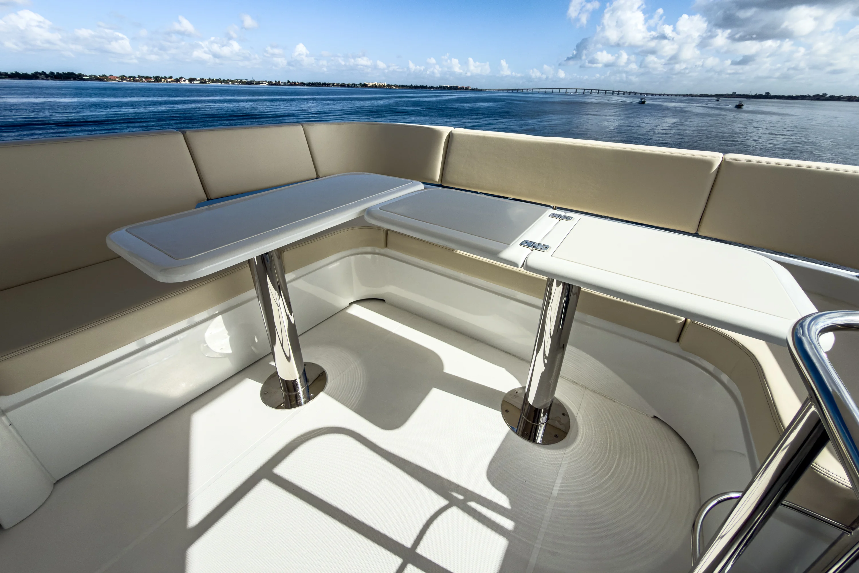 2026 Cruisers Yachts
                                                             50 FLY Image Thumbnail #78