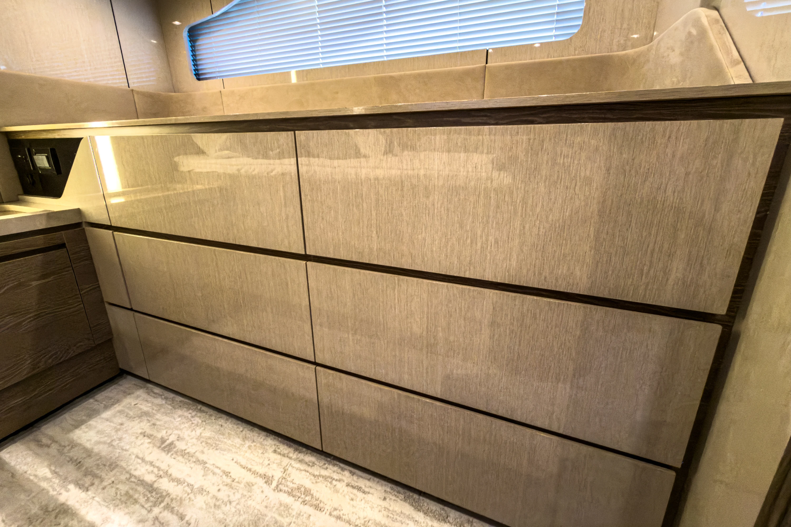 2026 Cruisers Yachts
                                                             50 FLY Image Thumbnail #49