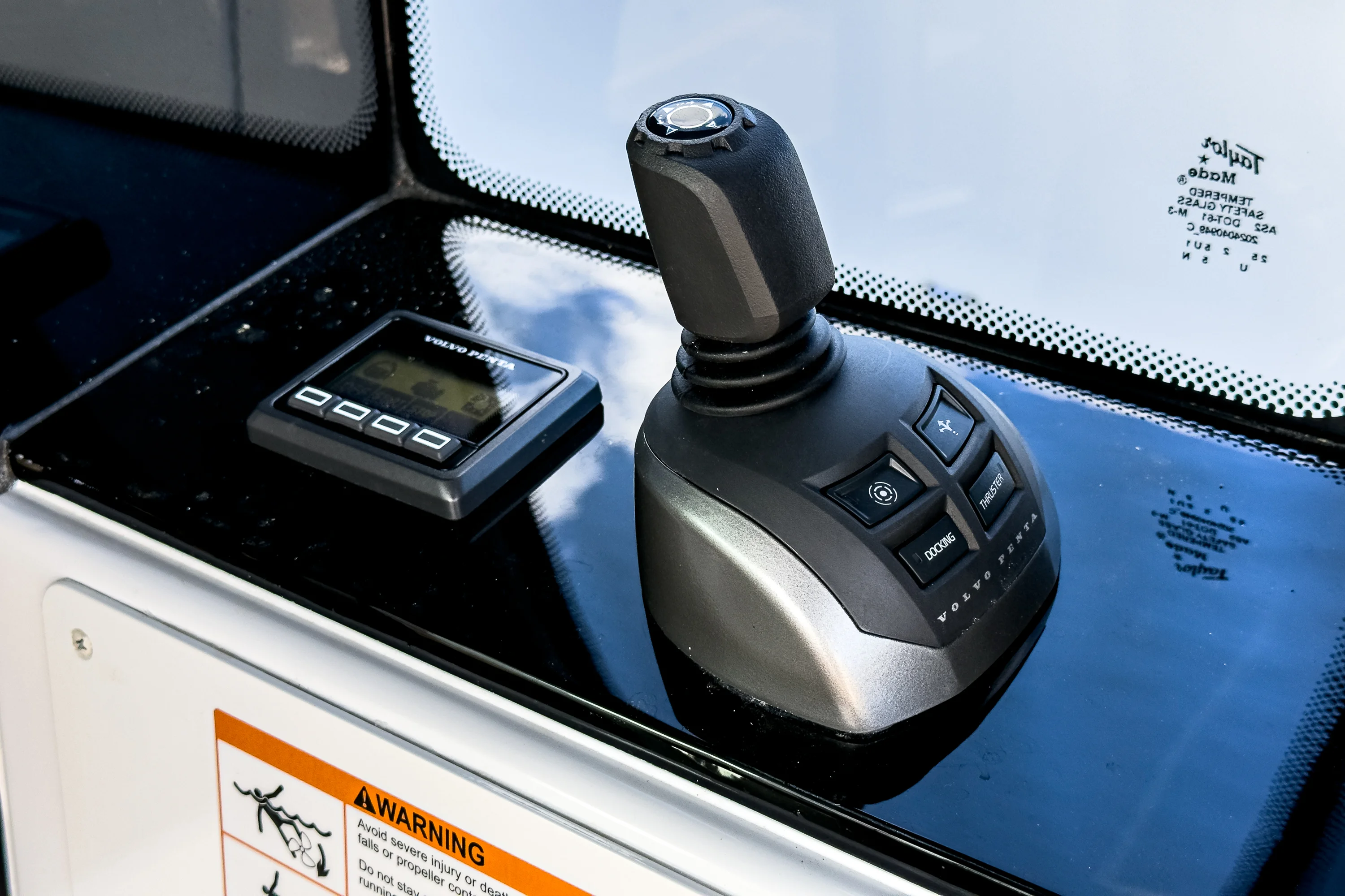 2026 Cruisers Yachts
                                                             50 FLY Image Thumbnail #17