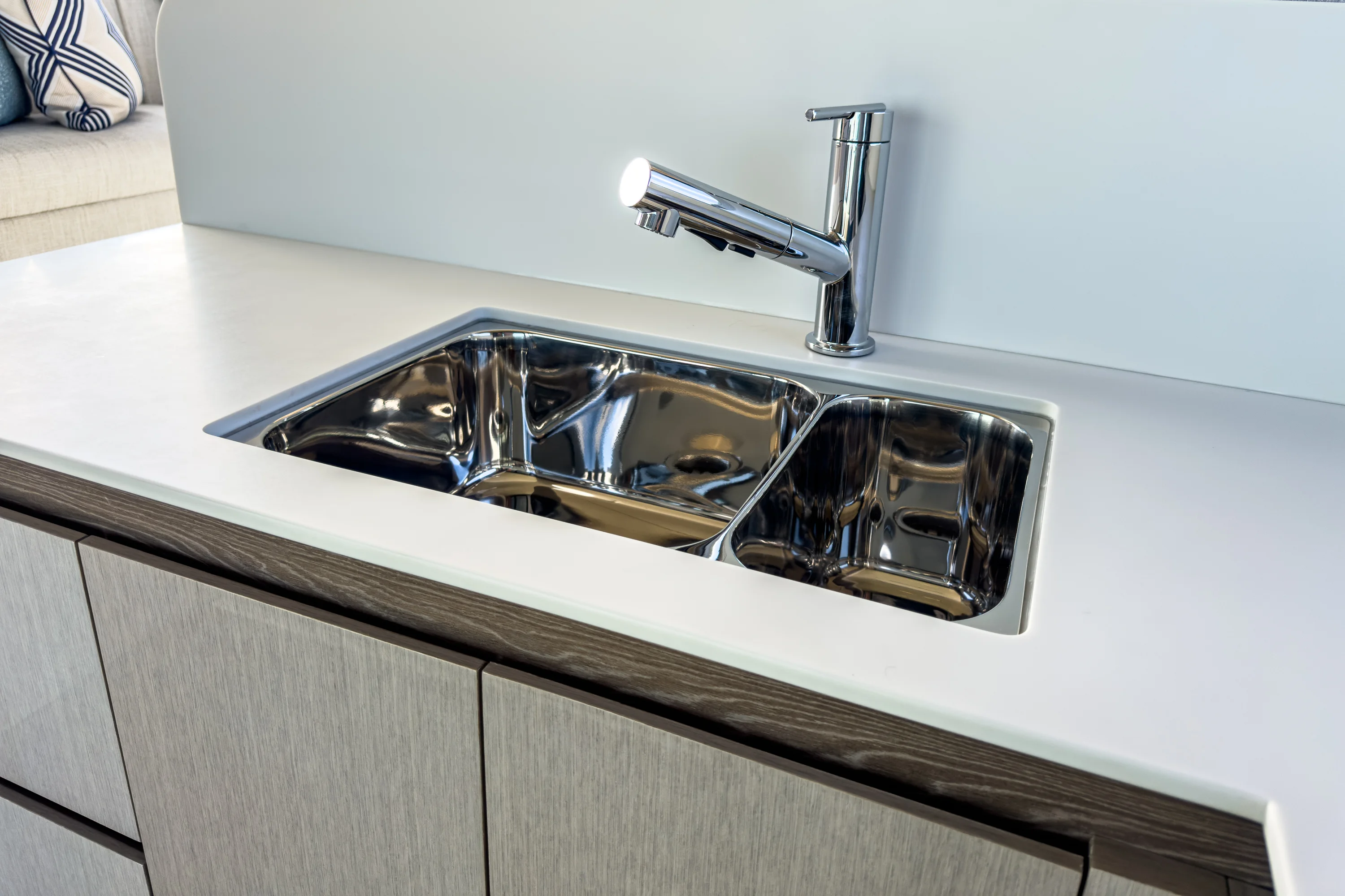 2026 Cruisers Yachts
                                                             50 FLY Image Thumbnail #20