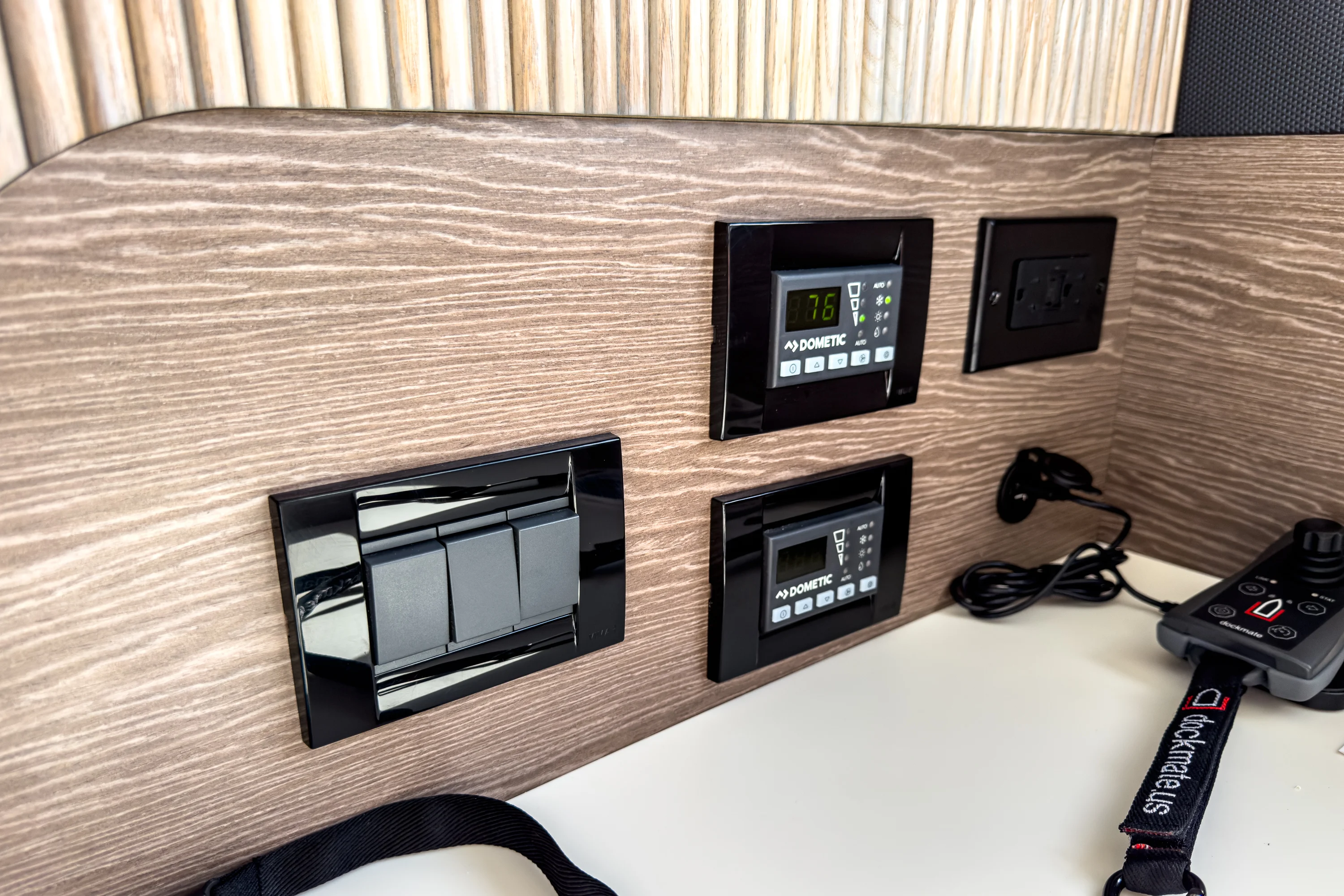 2026 Cruisers Yachts
                                                             50 FLY Image Thumbnail #25