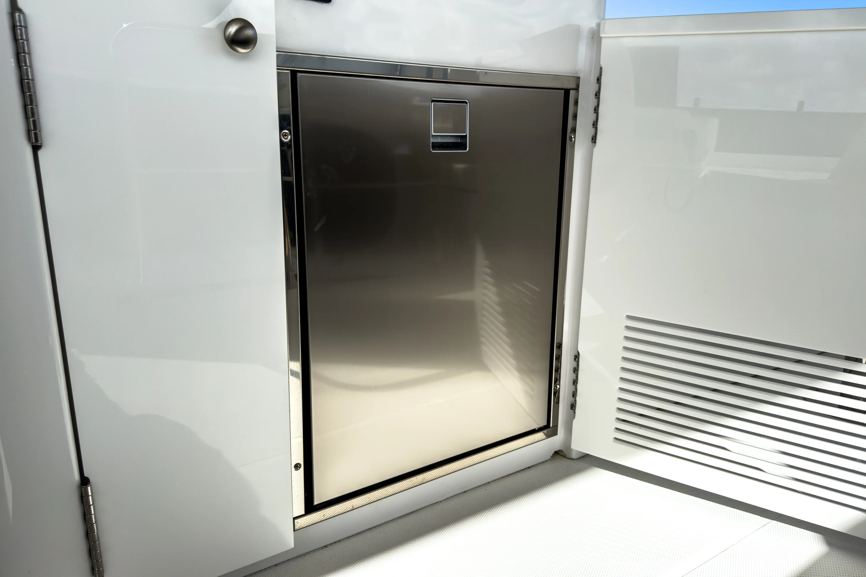 2026 Cruisers Yachts
                                                             50 FLY Image Thumbnail #72