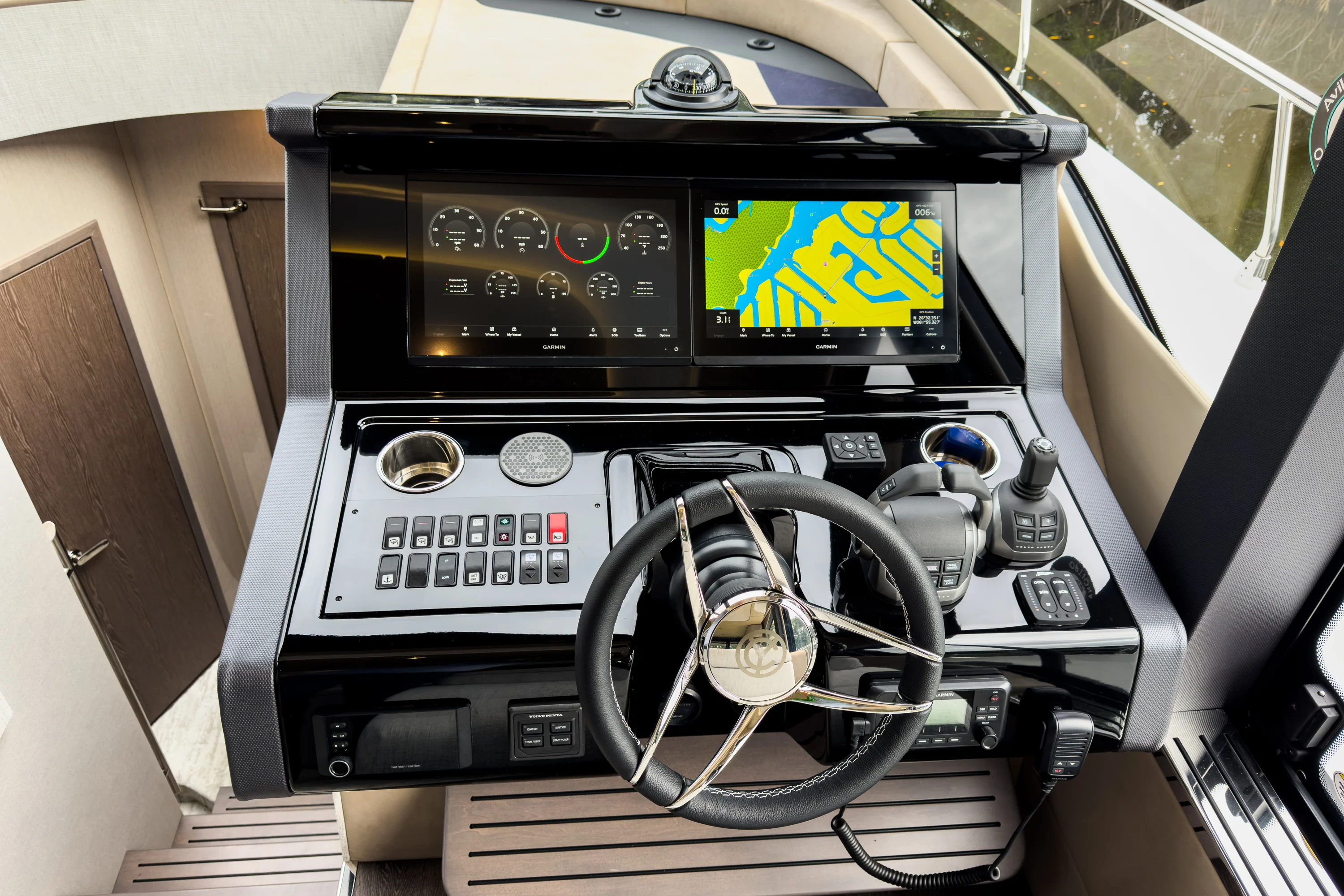 2026 Cruisers Yachts
                                                             50 FLY Image Thumbnail #37