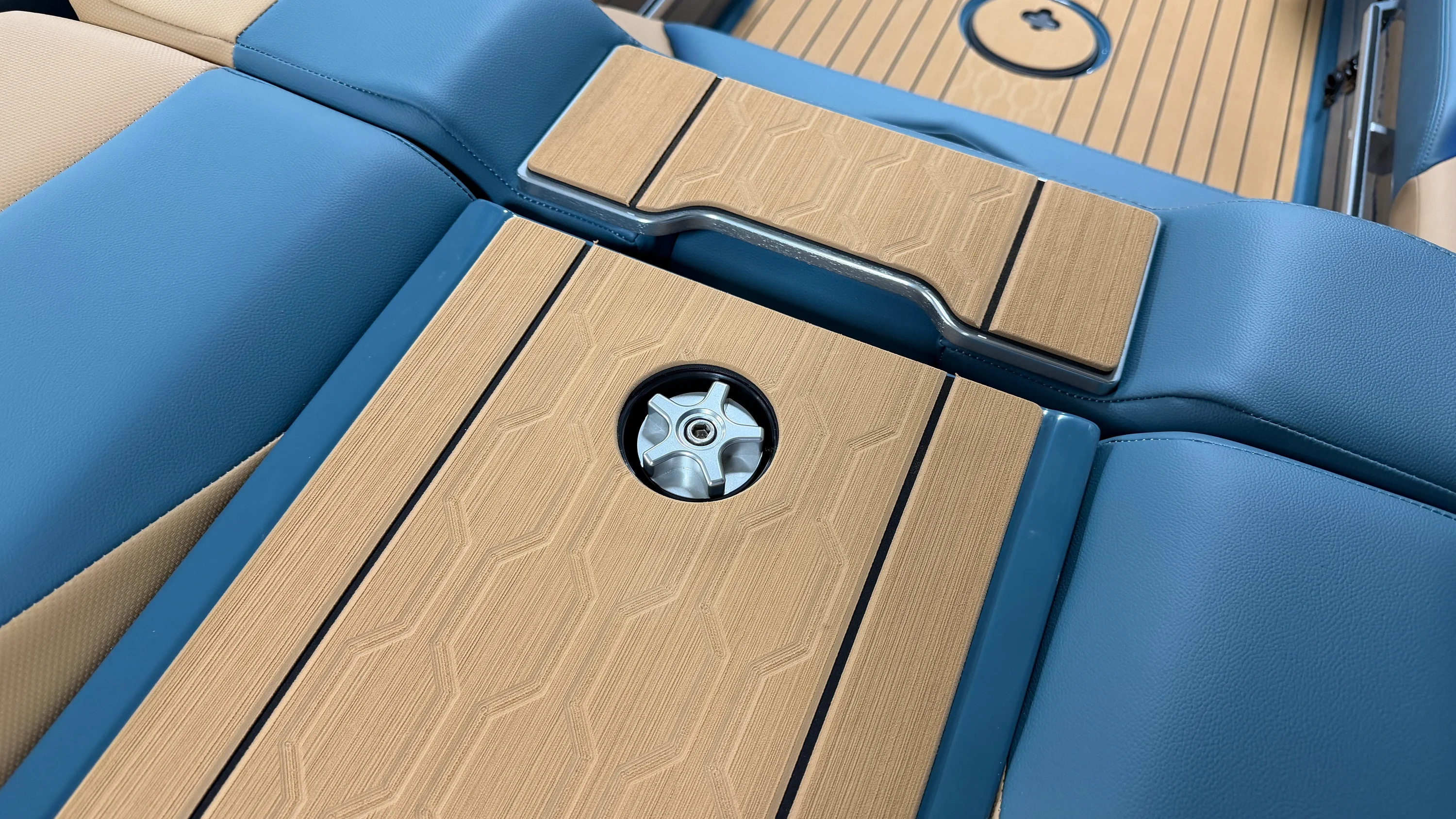 2026 Mastercraft XT23 Image Thumbnail #24