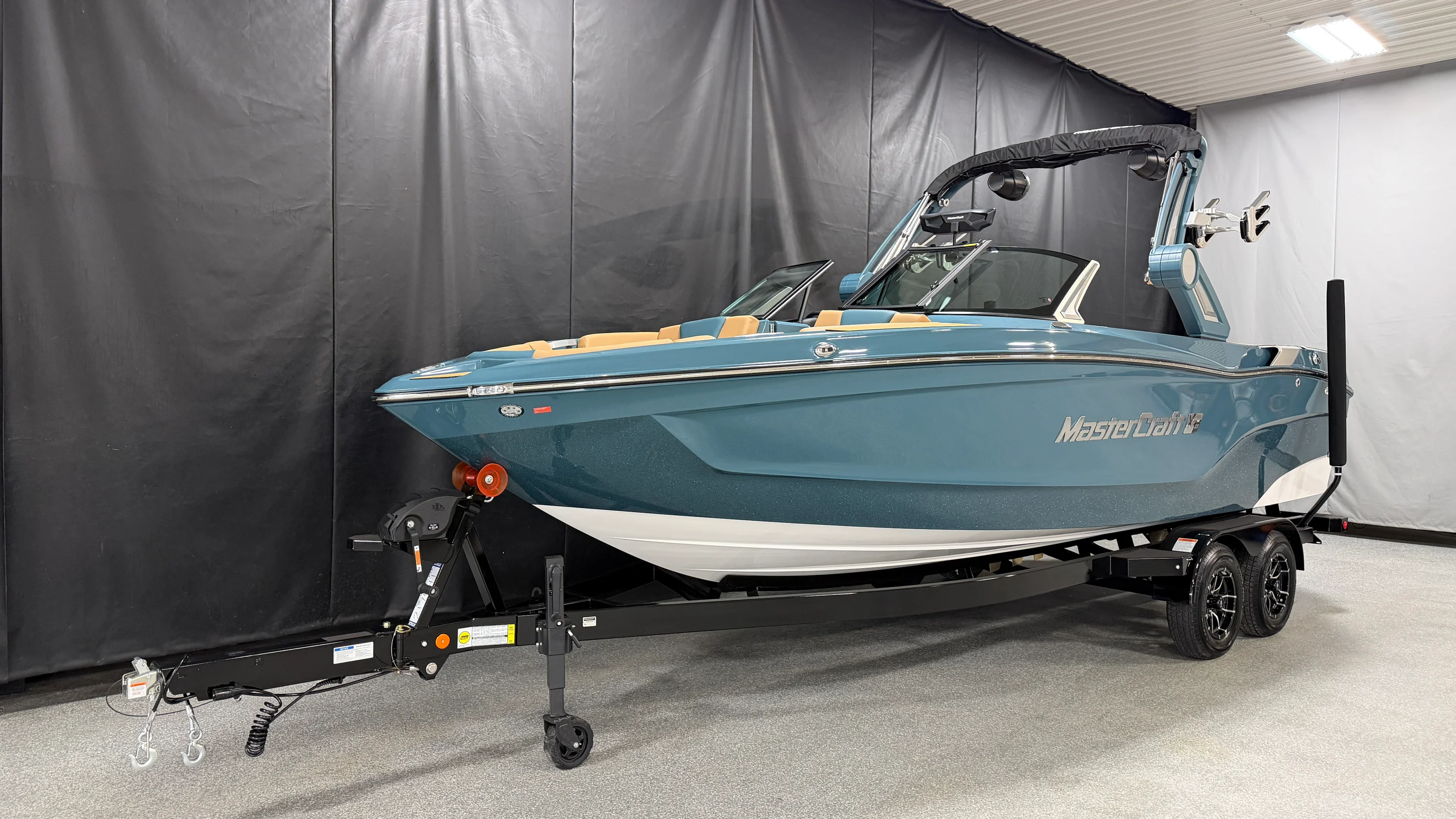 2026 Mastercraft XT23 Image Thumbnail #2