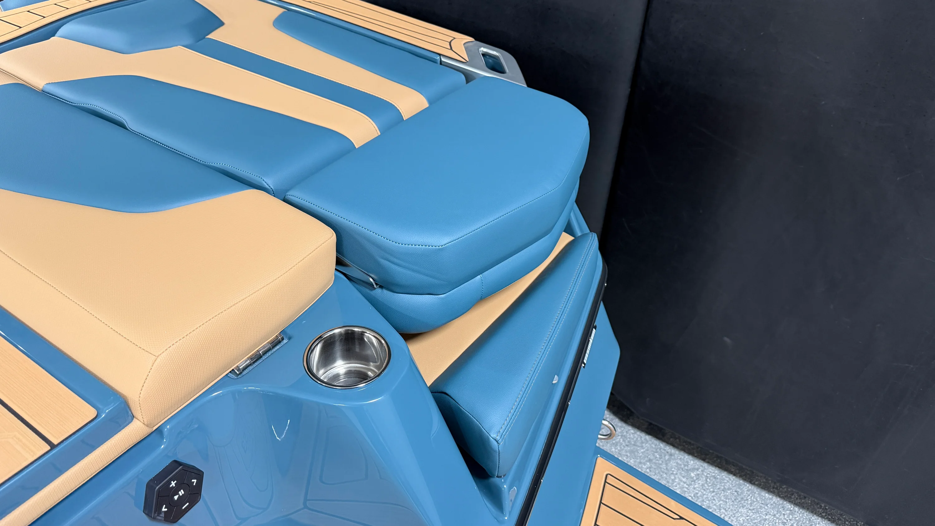 2026 Mastercraft XT23 Image Thumbnail #19