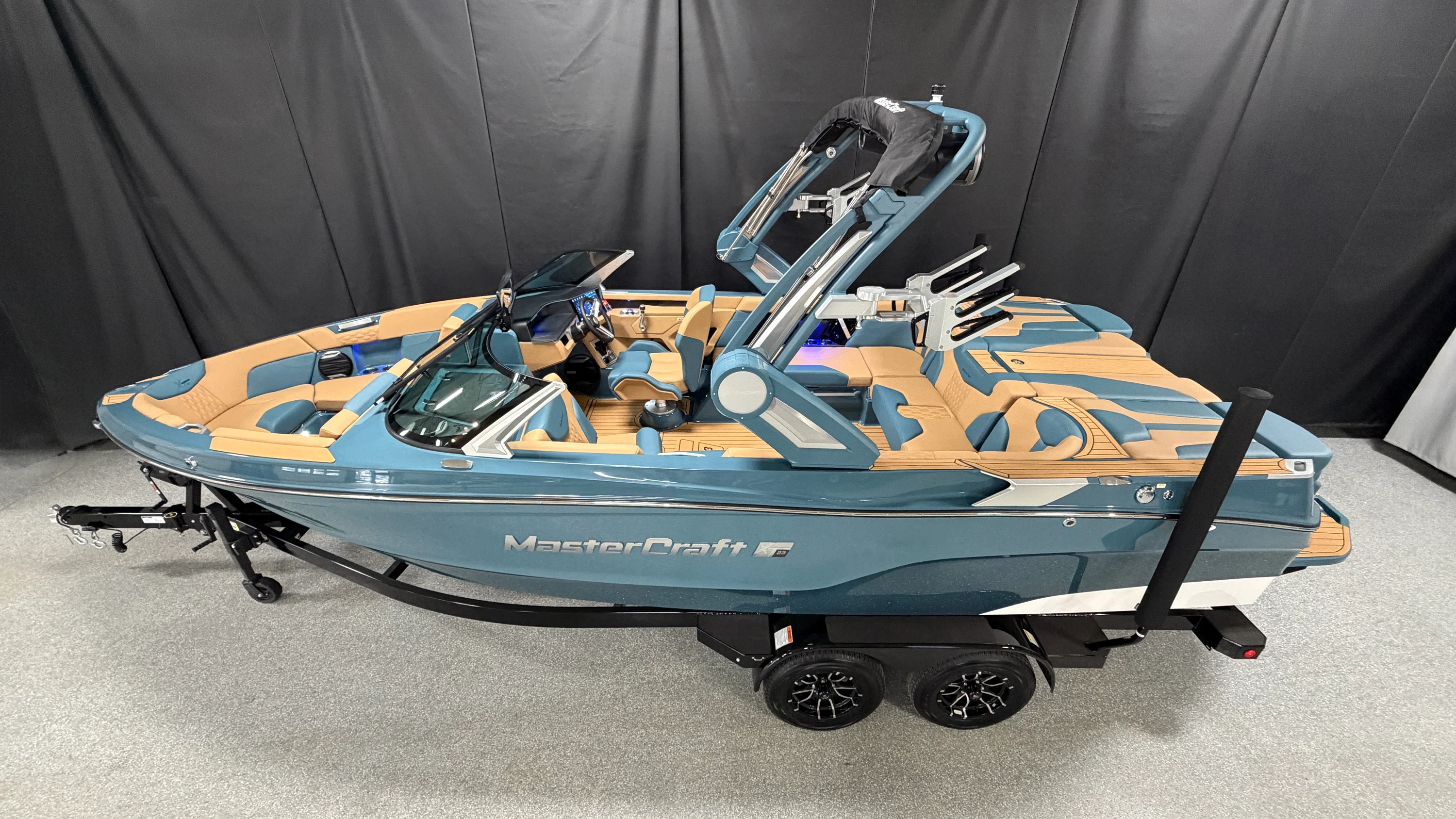 2026 Mastercraft XT23 Image Thumbnail #1