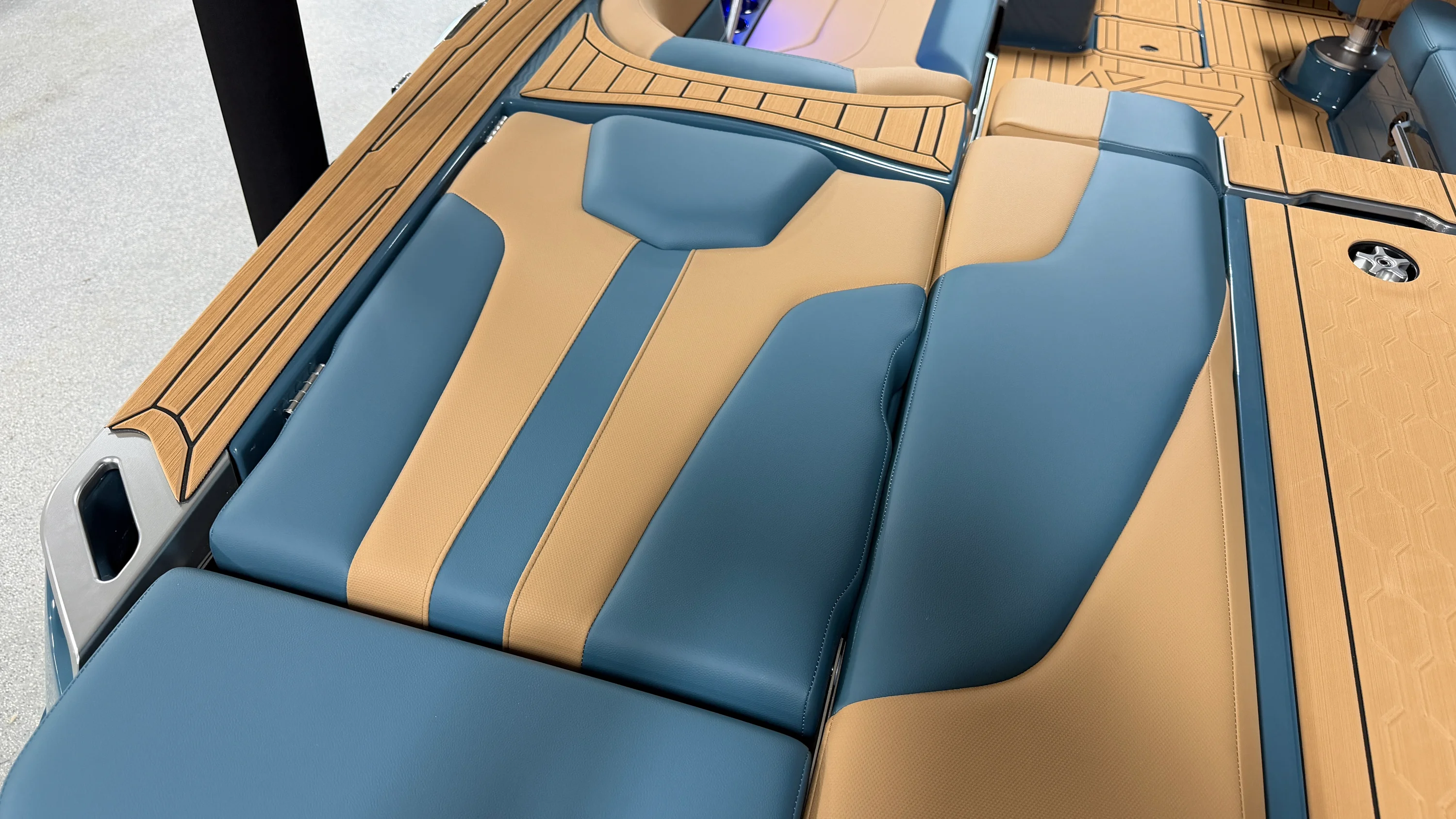 2026 Mastercraft XT23 Image Thumbnail #17