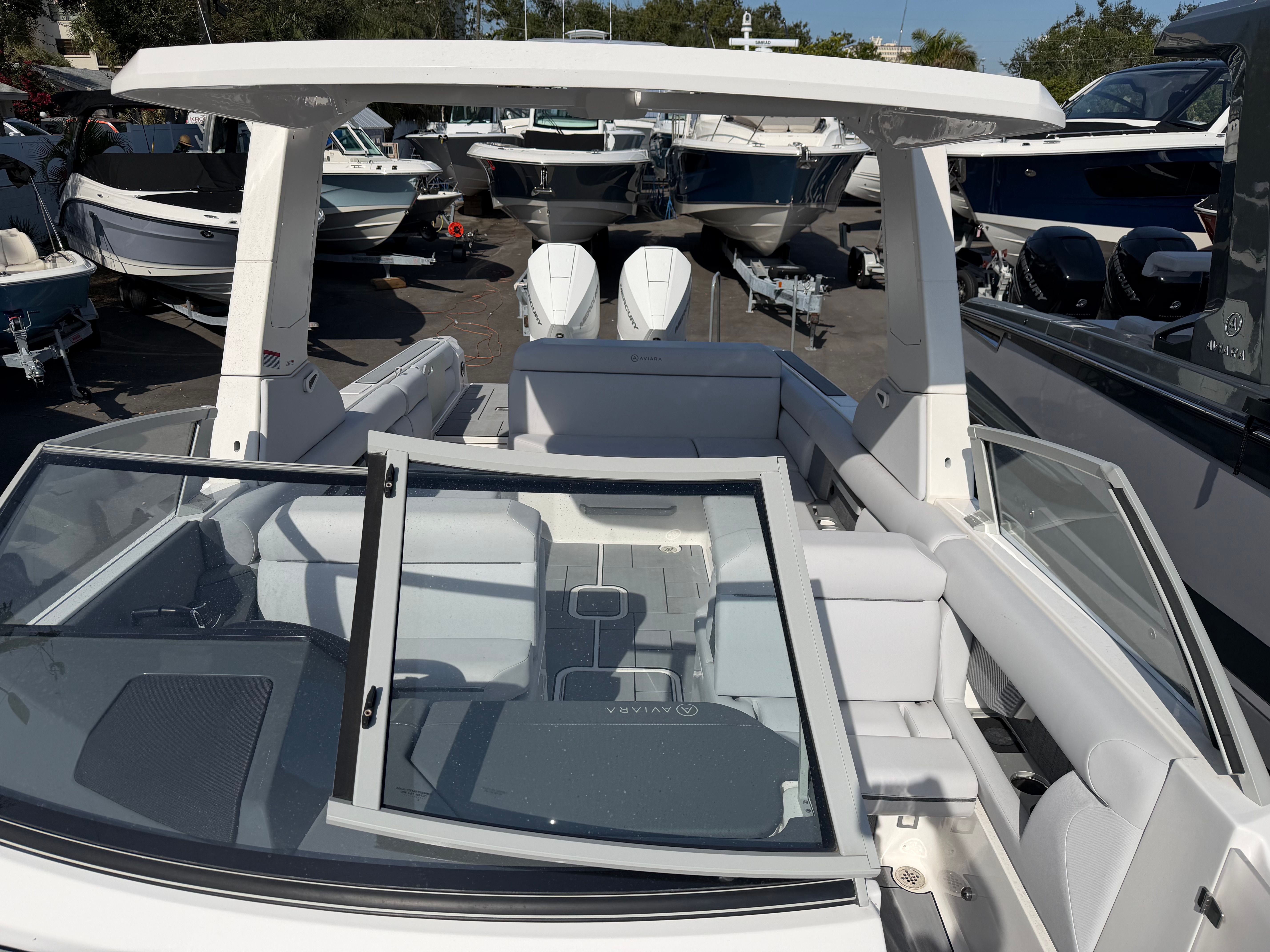 2025 Aviara AV-28 OB Image Thumbnail #10
