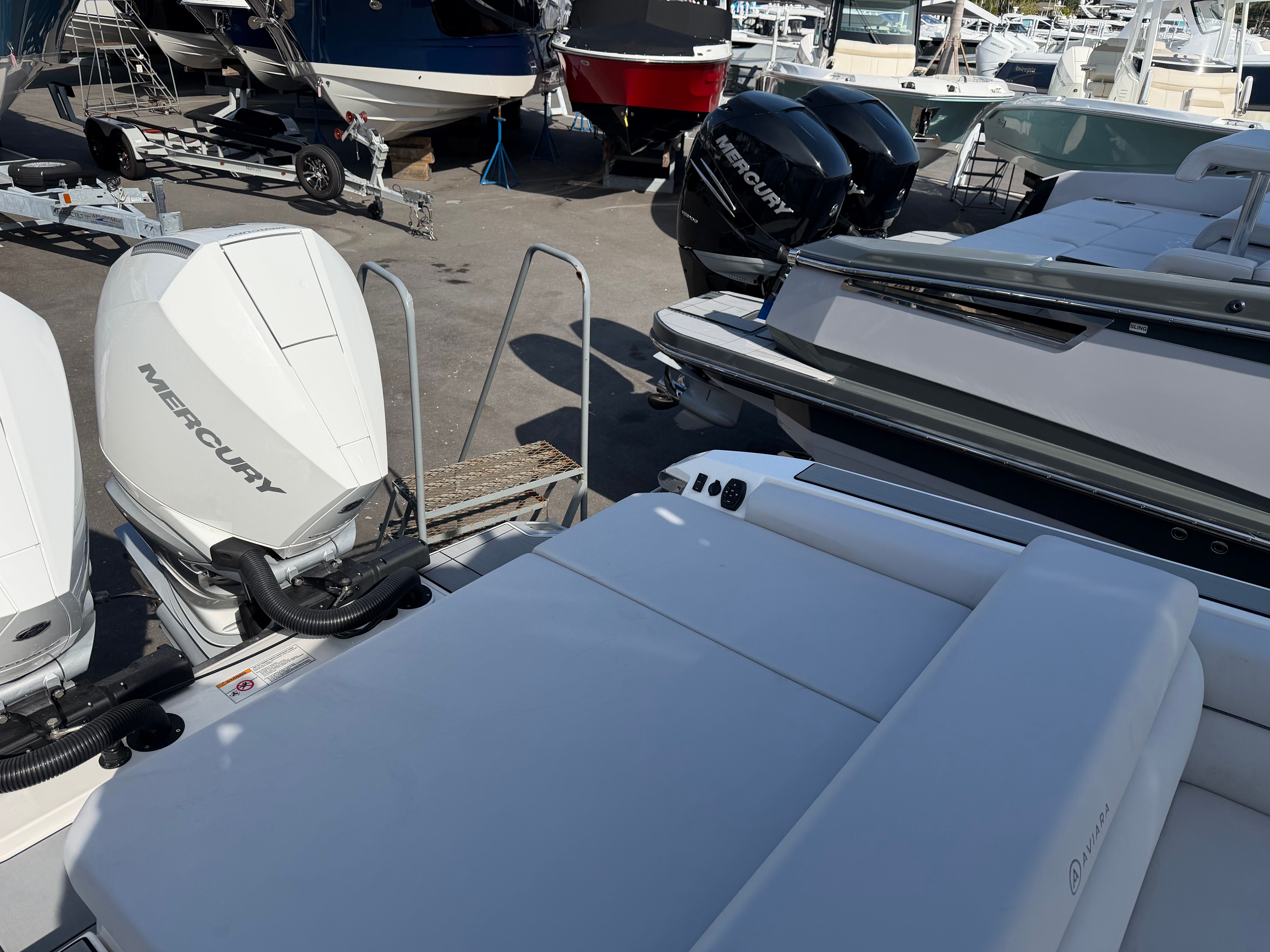 2025 Aviara AV-28 OB Image Thumbnail #12