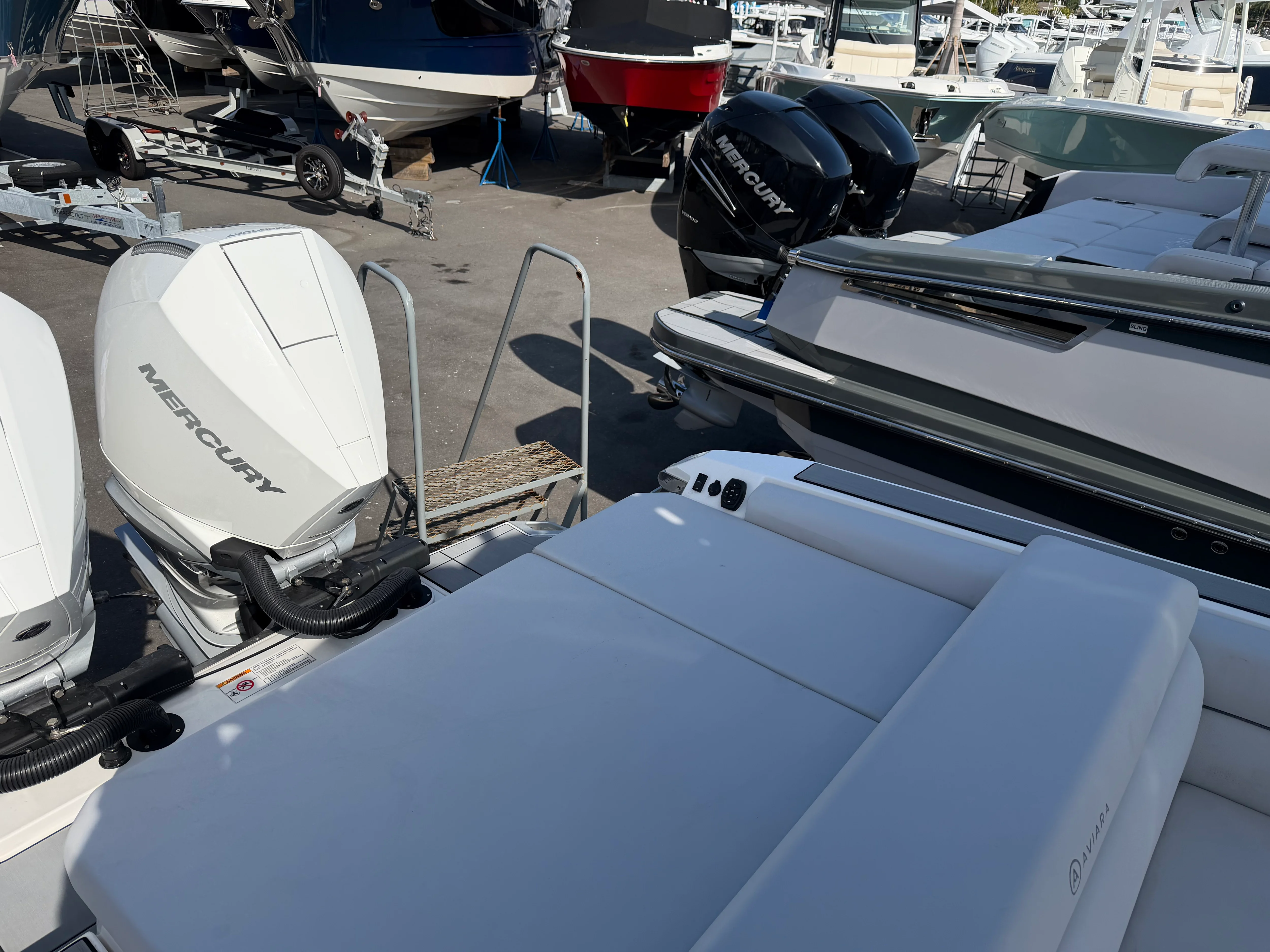 2025 Aviara AV-28 OB Image Thumbnail #12