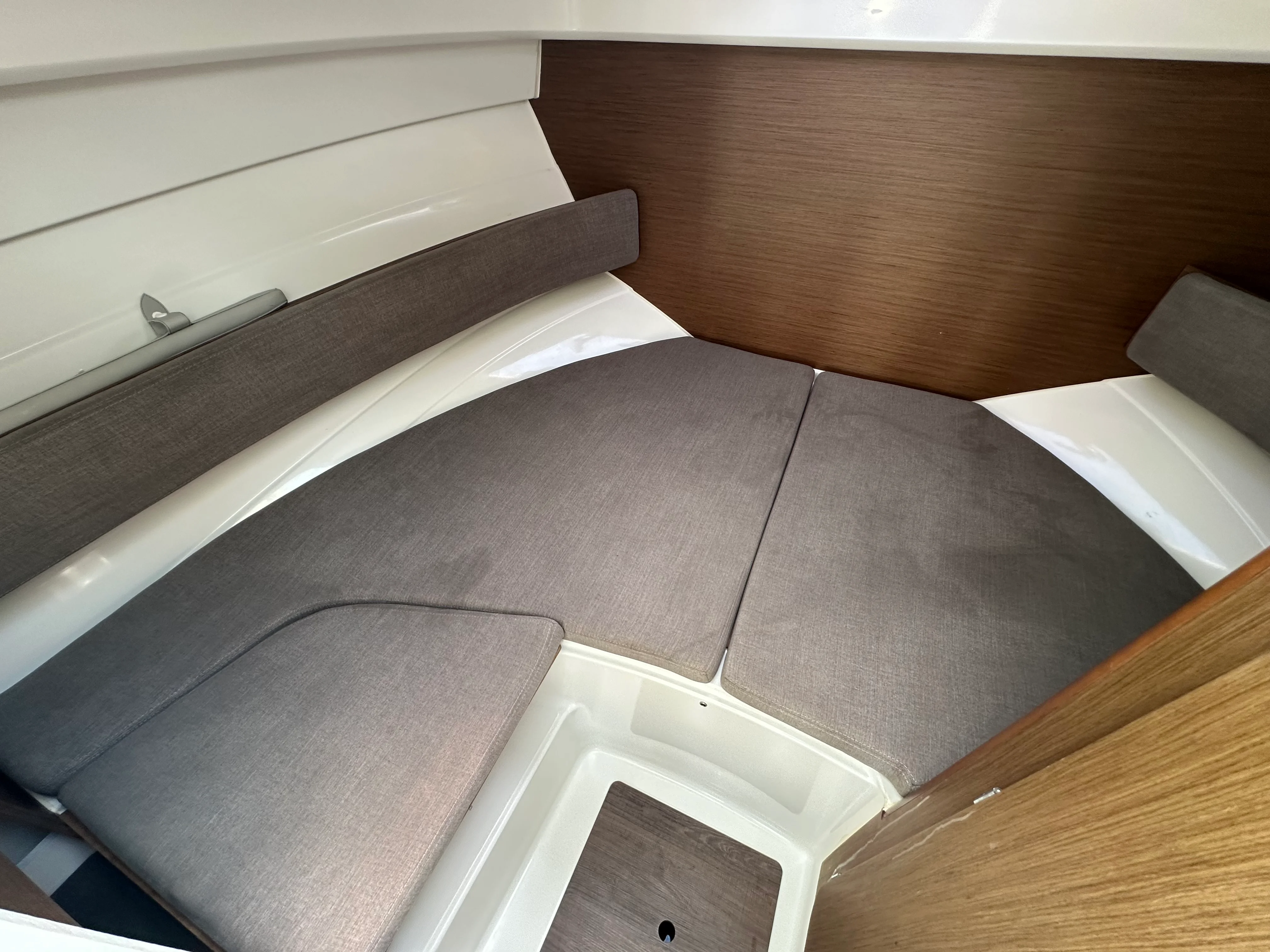 2023 Beneteau ANTARES 8 Image Thumbnail #70