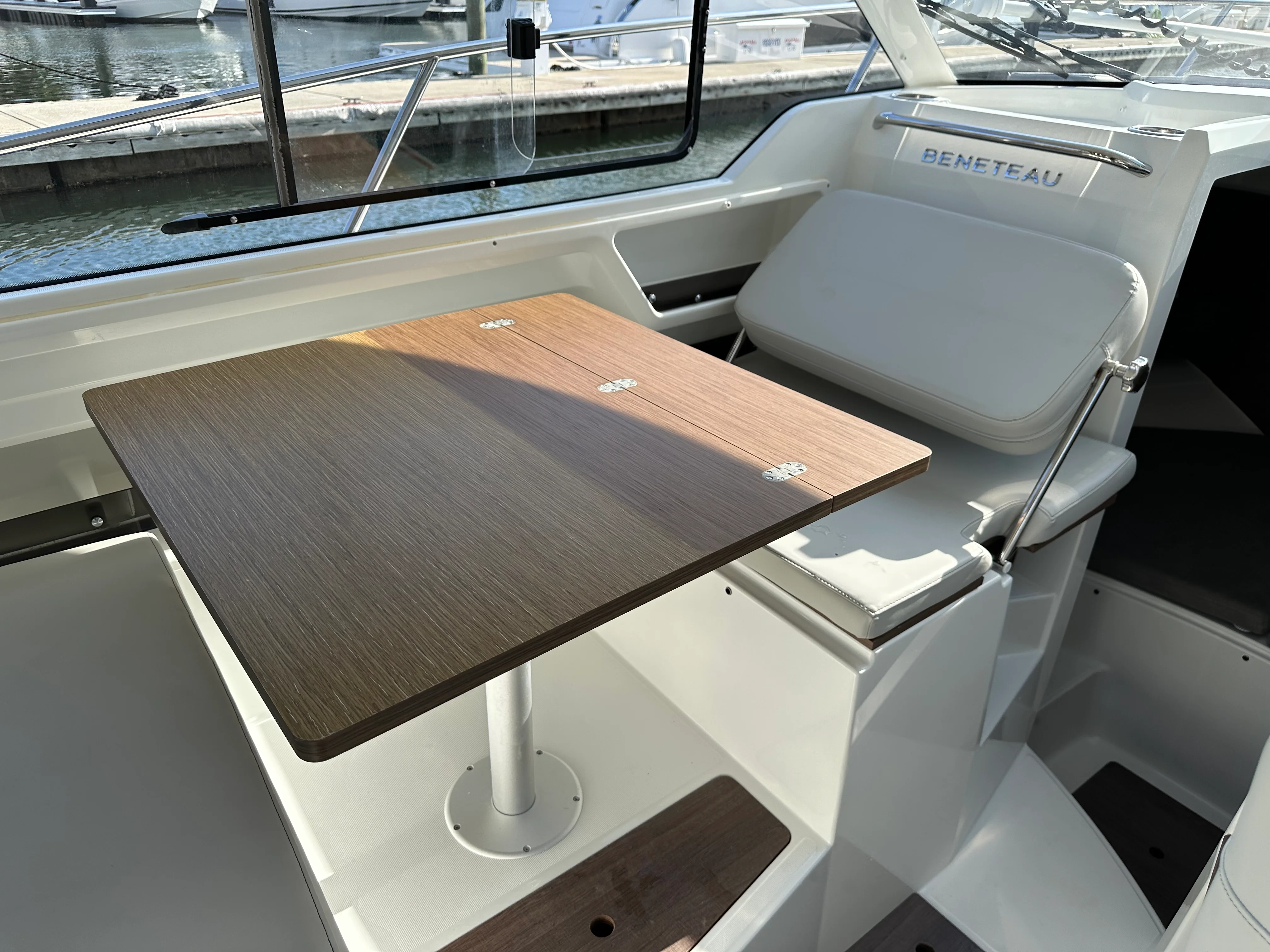 2023 Beneteau ANTARES 8 Image Thumbnail #53