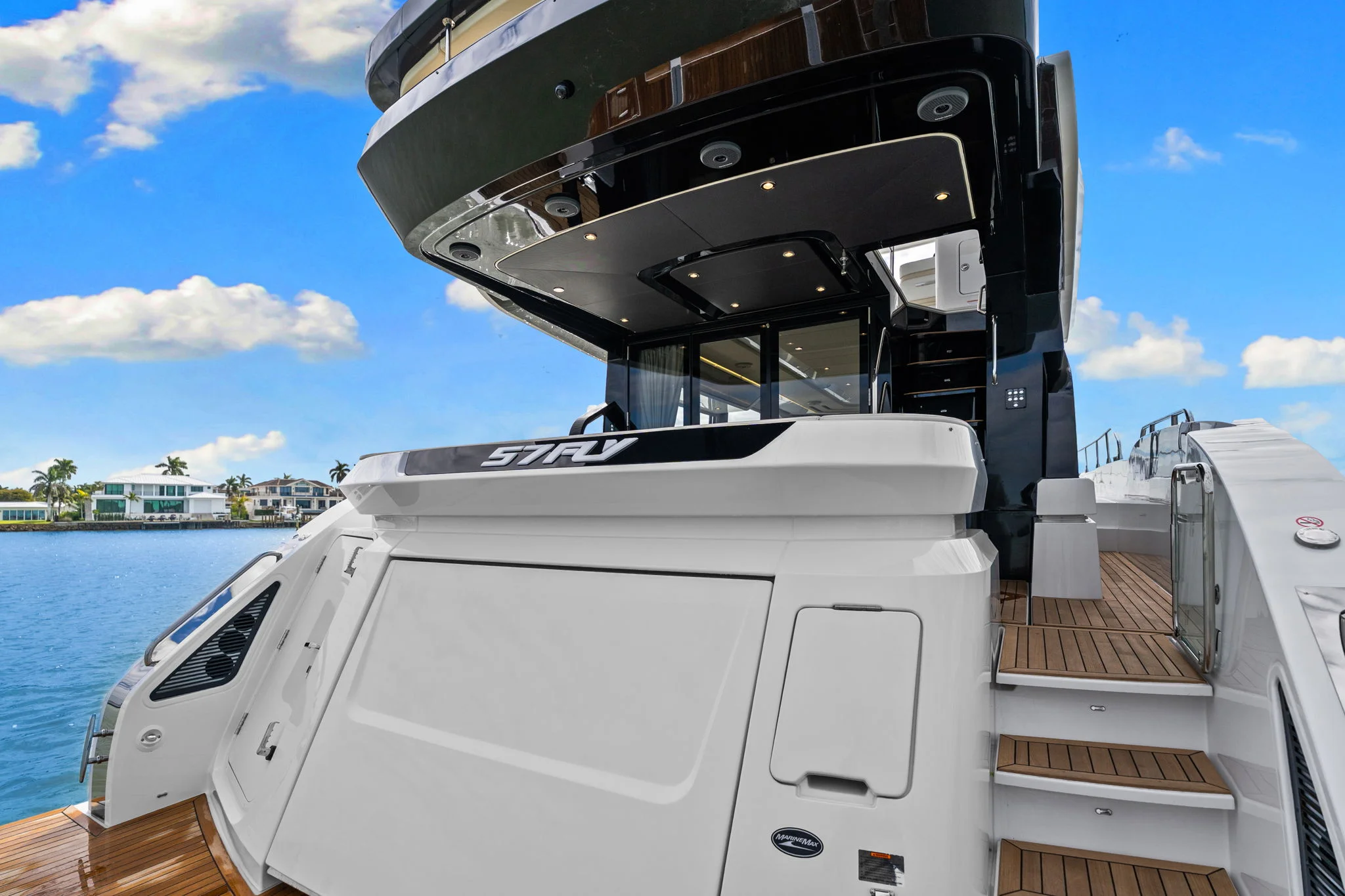 2026 Cruisers Yachts 57 FLY Image Thumbnail #41