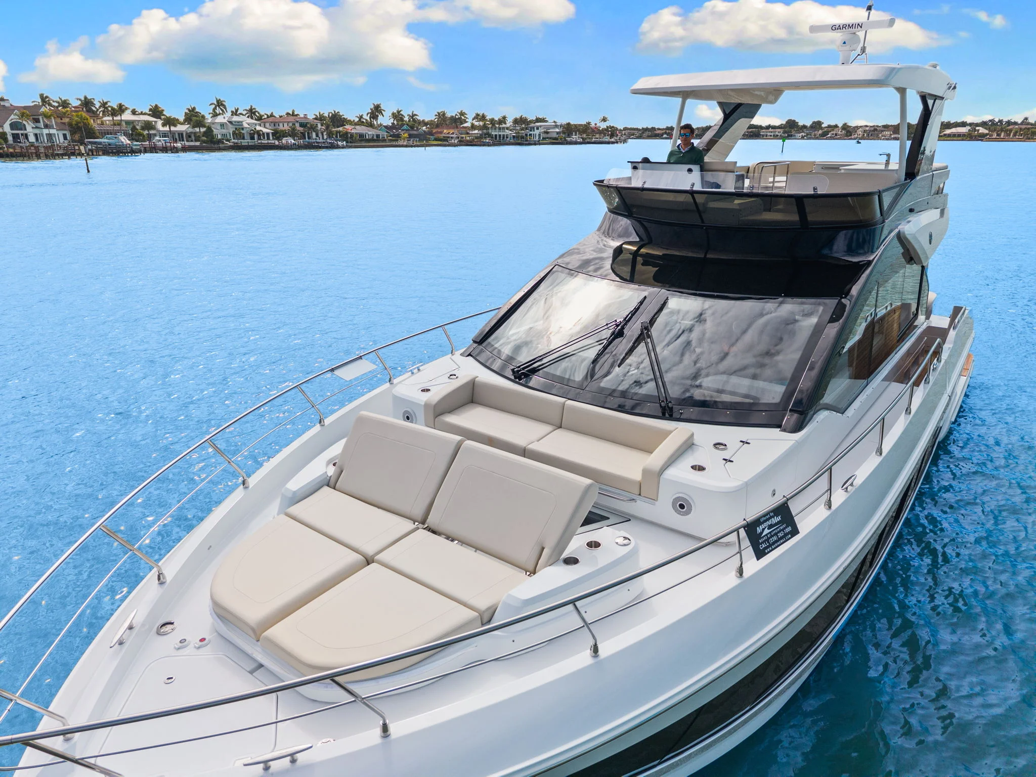 2026 Cruisers Yachts 57 FLY Image Thumbnail #3