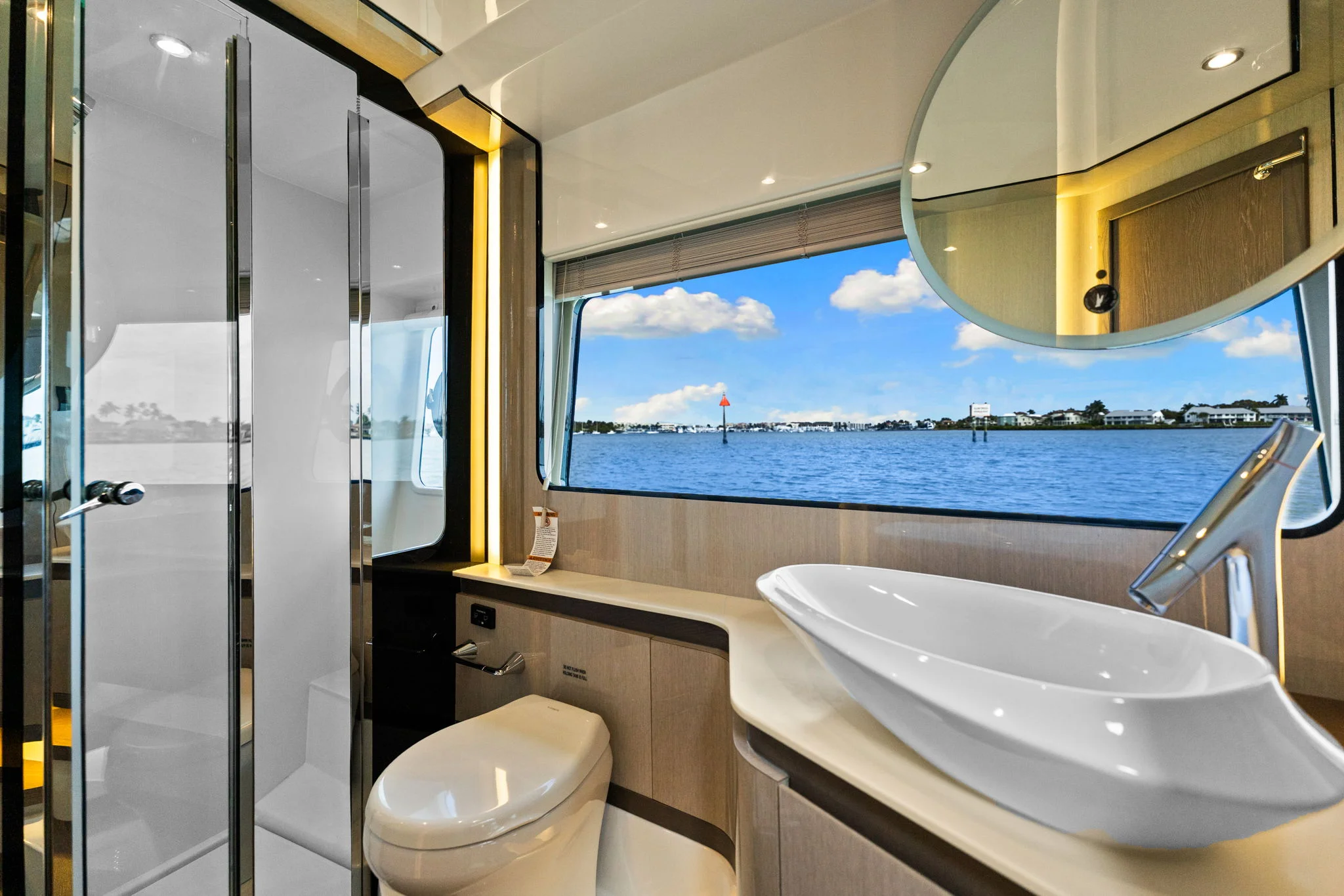 2026 Cruisers Yachts 57 FLY Image Thumbnail #22