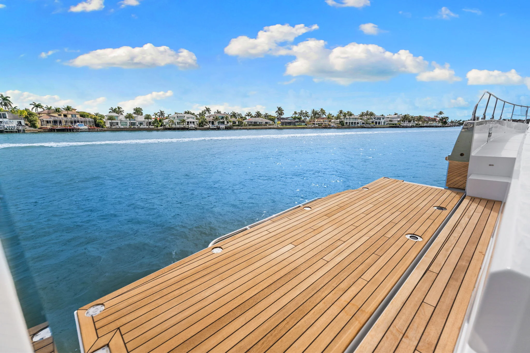 2026 Cruisers Yachts 57 FLY Image Thumbnail #47