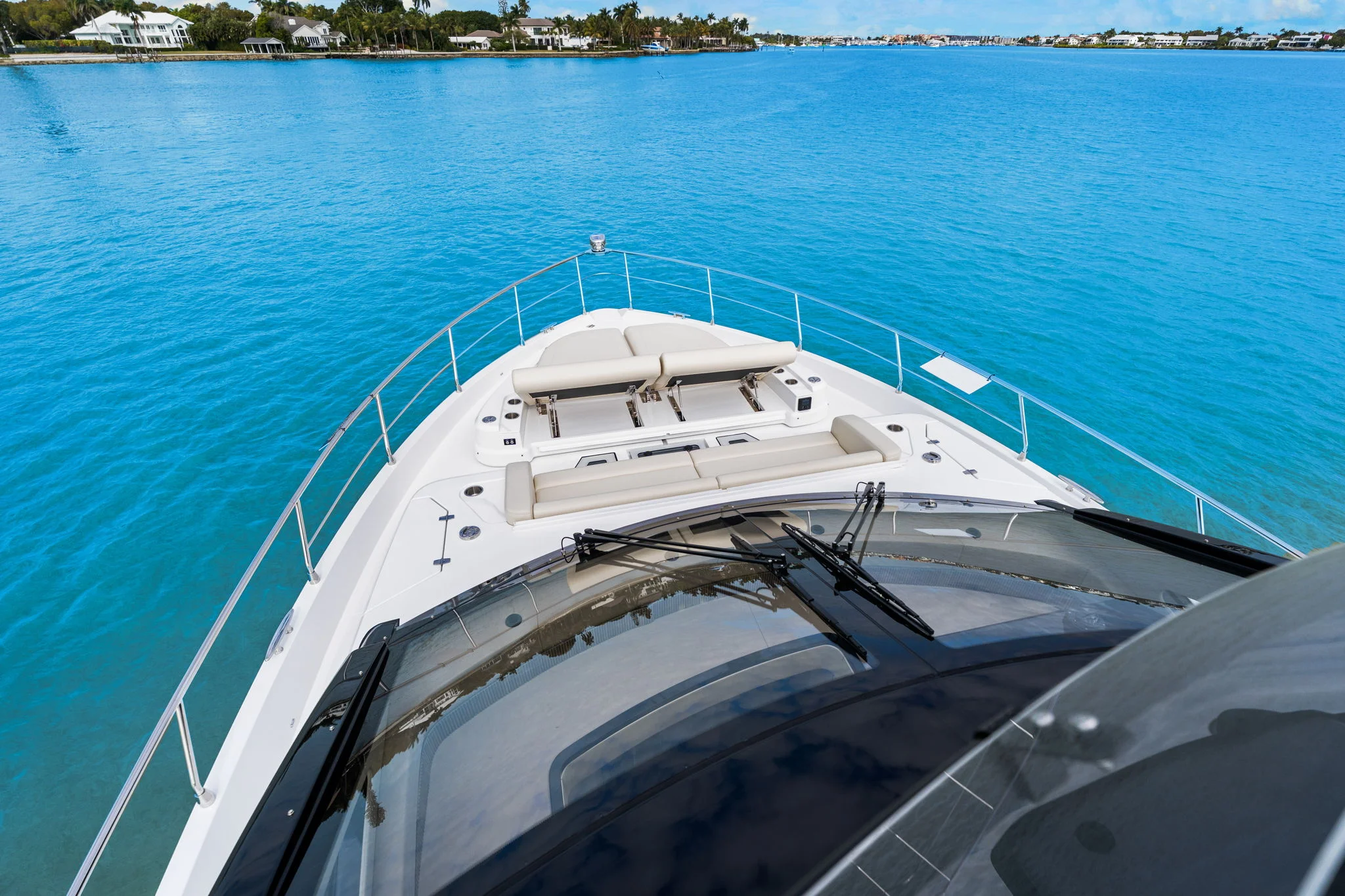 2026 Cruisers Yachts 57 FLY Image Thumbnail #59