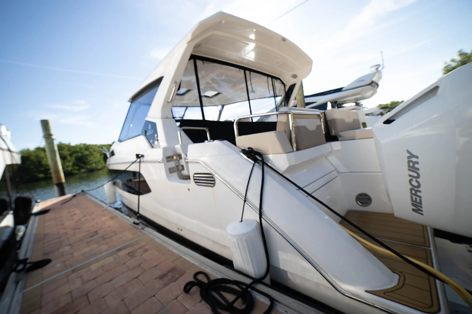 2024 Aquila 36 Sport Image Thumbnail #3